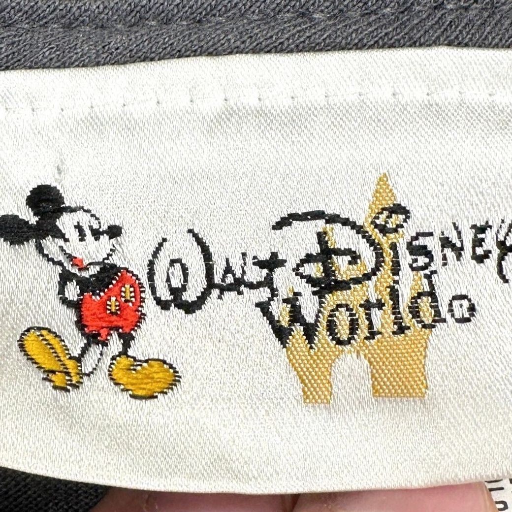 Disney VINTAGE Walt Disney World T-Shirt Men XL Gray Mickey Mouse Friends Tee Size US XL / EU 56 / 4 - 4 Thumbnail