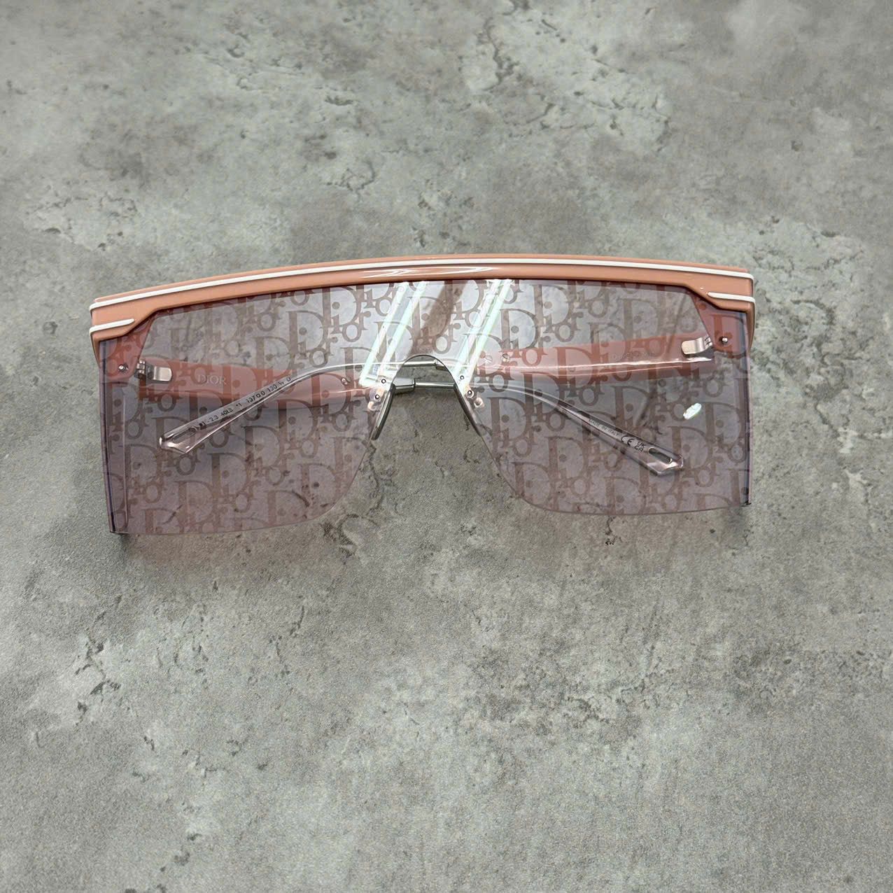 Dior DIOR DiorClub M1U 40L8 PINK Size ONE SIZE - 7 Thumbnail