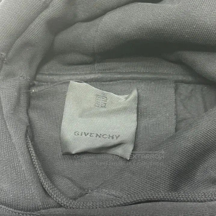 Givenchy Givenchy SS23 Logo Distressed Drawstring Hoodie. Size US XS / EU 42 / 0 - 4 Thumbnail
