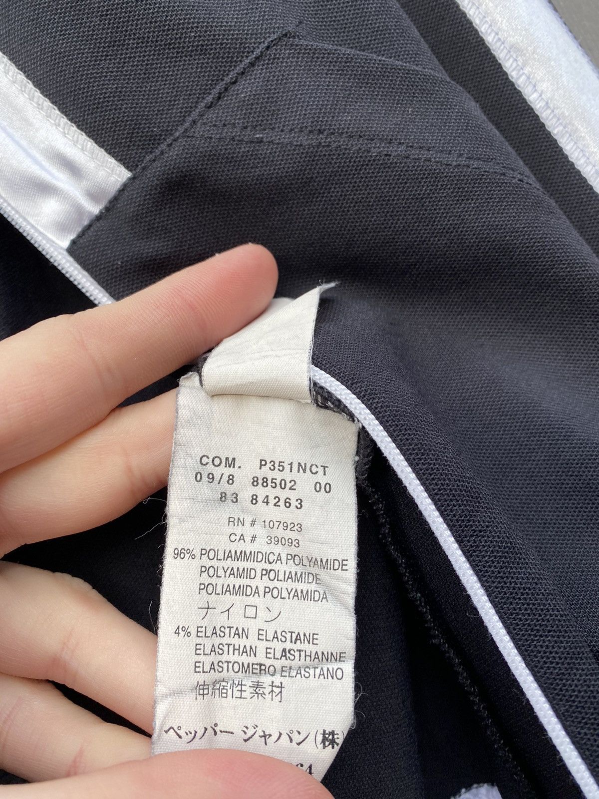 Moncler Moncler vintage Zip hoodie size M Made in Portugal Size M / US 6-8 / IT 42-44 - 10 Thumbnail