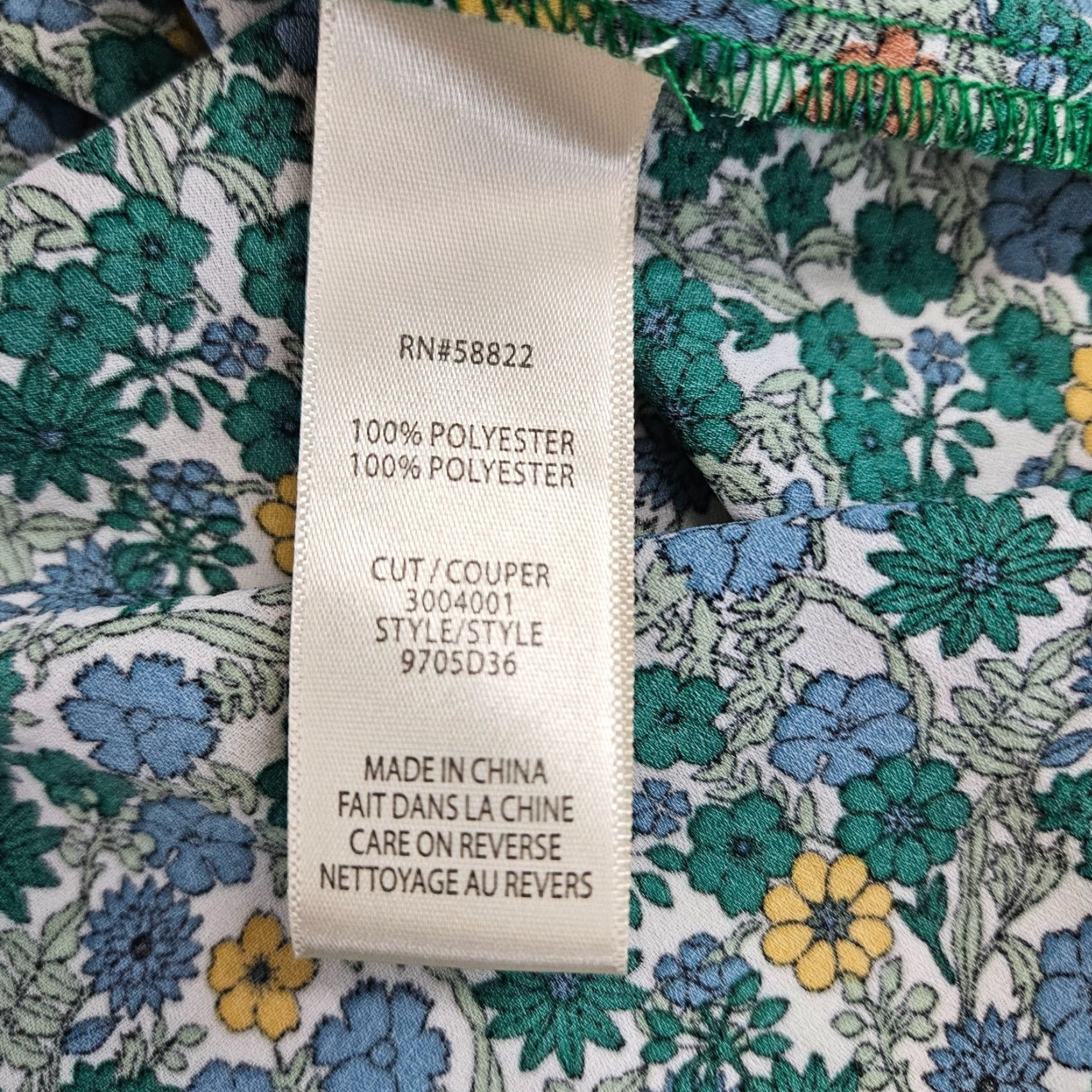 Vintage Max Studio Womens Top XS Blue Green Floral Short Sleeve Shirt Blouse Womens XS Floral Short Sleeve Size XS / US 0-2 / IT 36-38 - 5 Thumbnail