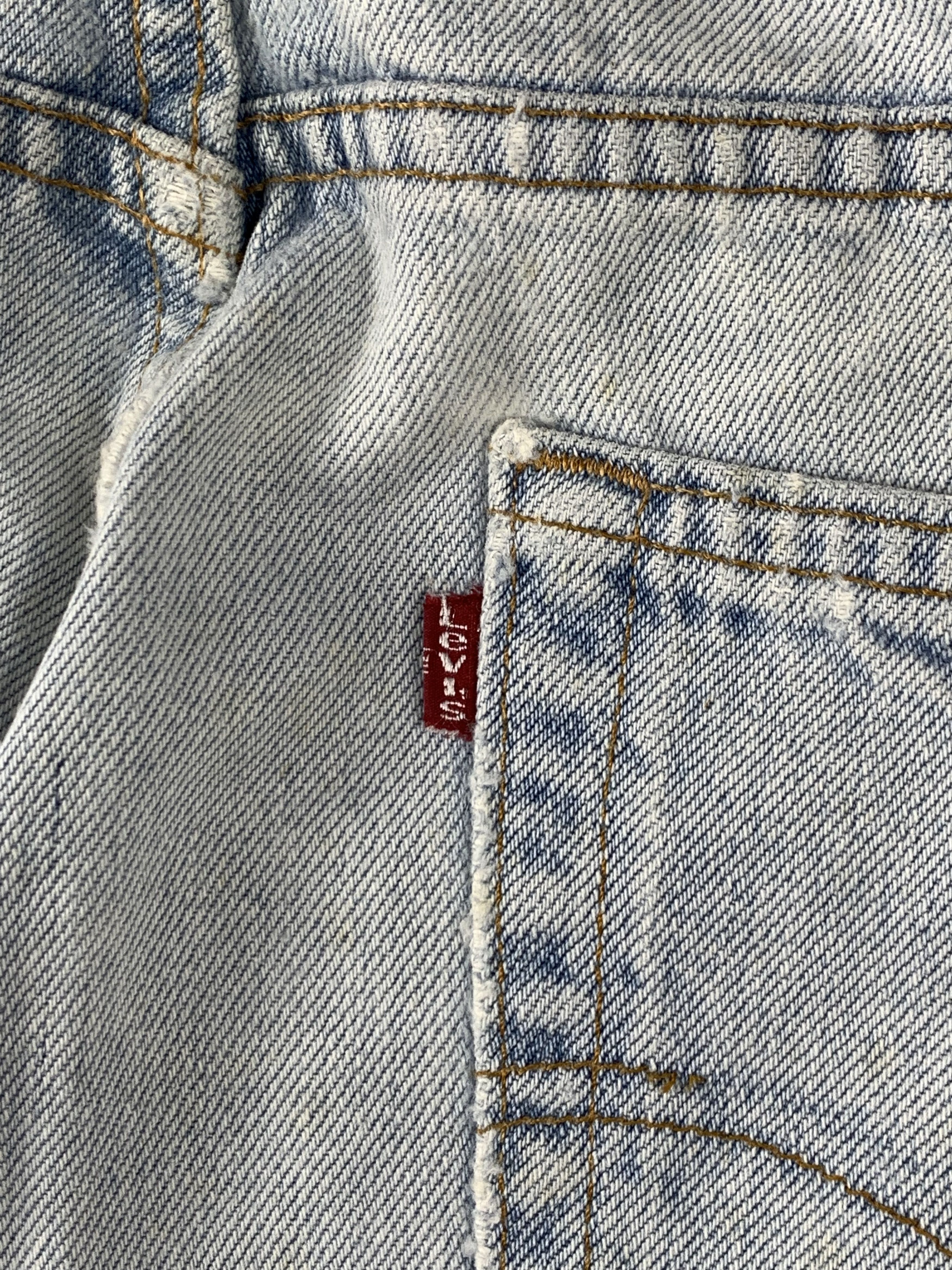 Levi's Vintage 90s Levis 560 Light Wash Jeans DP1995 Size US 40 / EU 56 - 7 Thumbnail