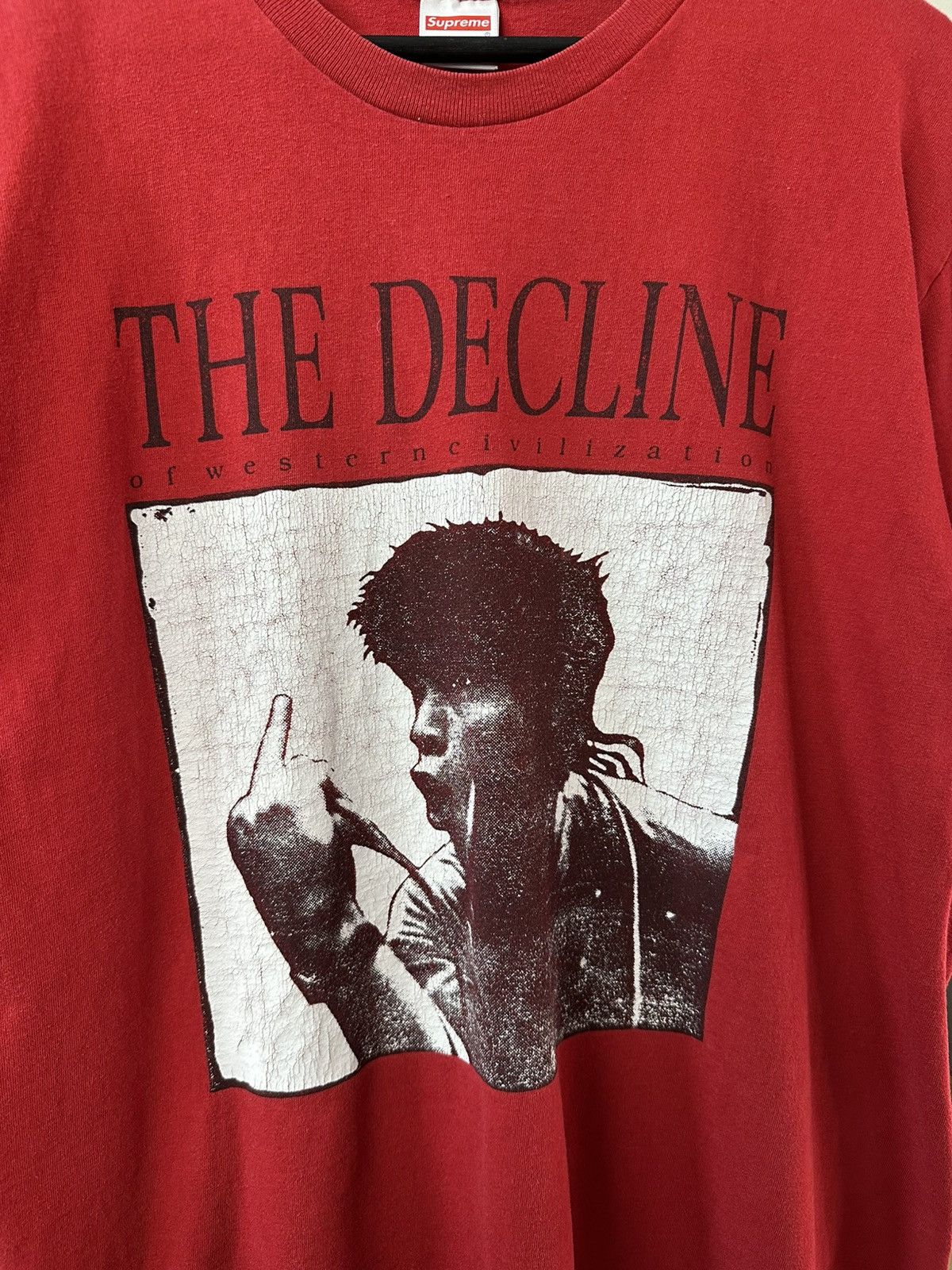 Supreme Supreme T-Shirt Sid Vicious The Decline Portrait Red Large Size US L / EU 52-54 / 3 - 2 Thumbnail