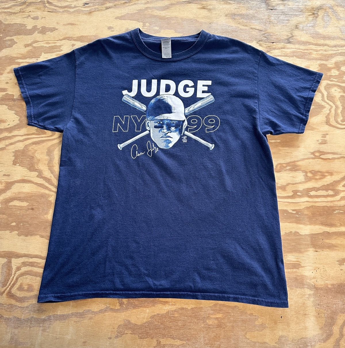 Gildan New York Yankees Aaron Judge Gildan graphic T-shirt. Size US L / EU 52-54 / 3 - 1 Thumbnail