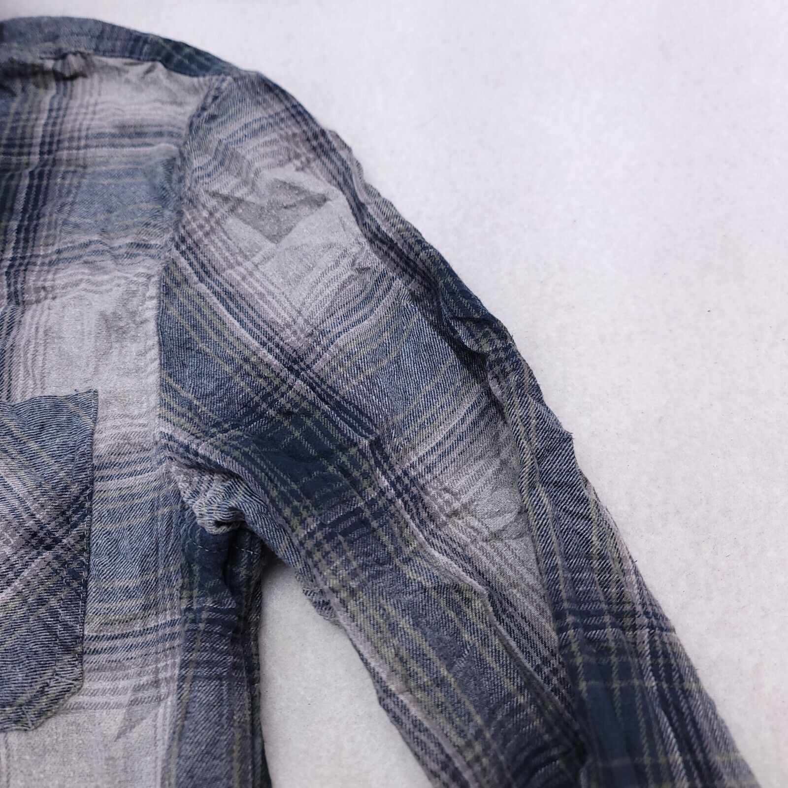 Urban Pipeline Urban Pipeline Tartan Flannel Shirt Mens Size Small S Gray Size US S / EU 44-46 / 1 - 5 Thumbnail