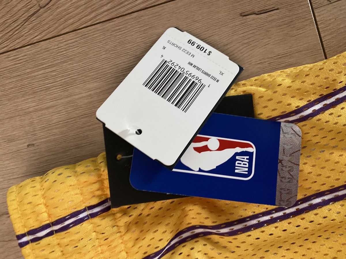 Eric Emanuel × NBA × New Era Eric Emanuel los angeles lakers shorts xl Size US 34 / EU 50 - 5 Thumbnail