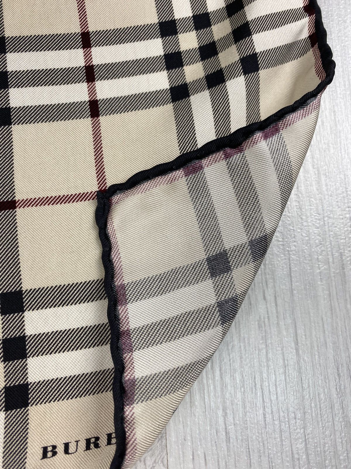Burberry Burberry Mini 47/46 Silk Scarf like Versace YSL Size ONE SIZE - 4 Thumbnail