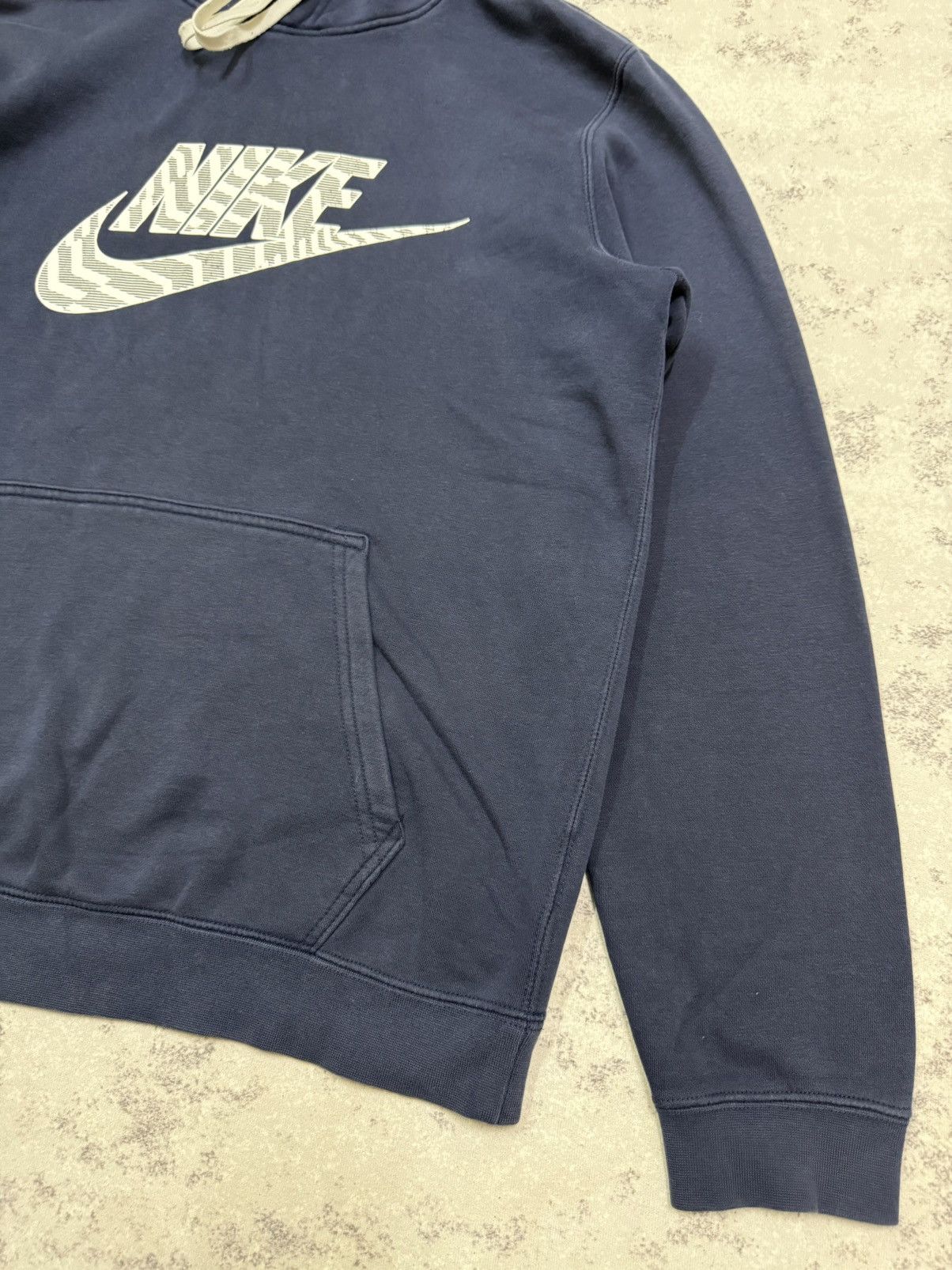 Nike NIKE ZEBRA BIGLOGO PULLOVER SWEATER HOODIE Size US L / EU 52-54 / 3 - 5 Thumbnail