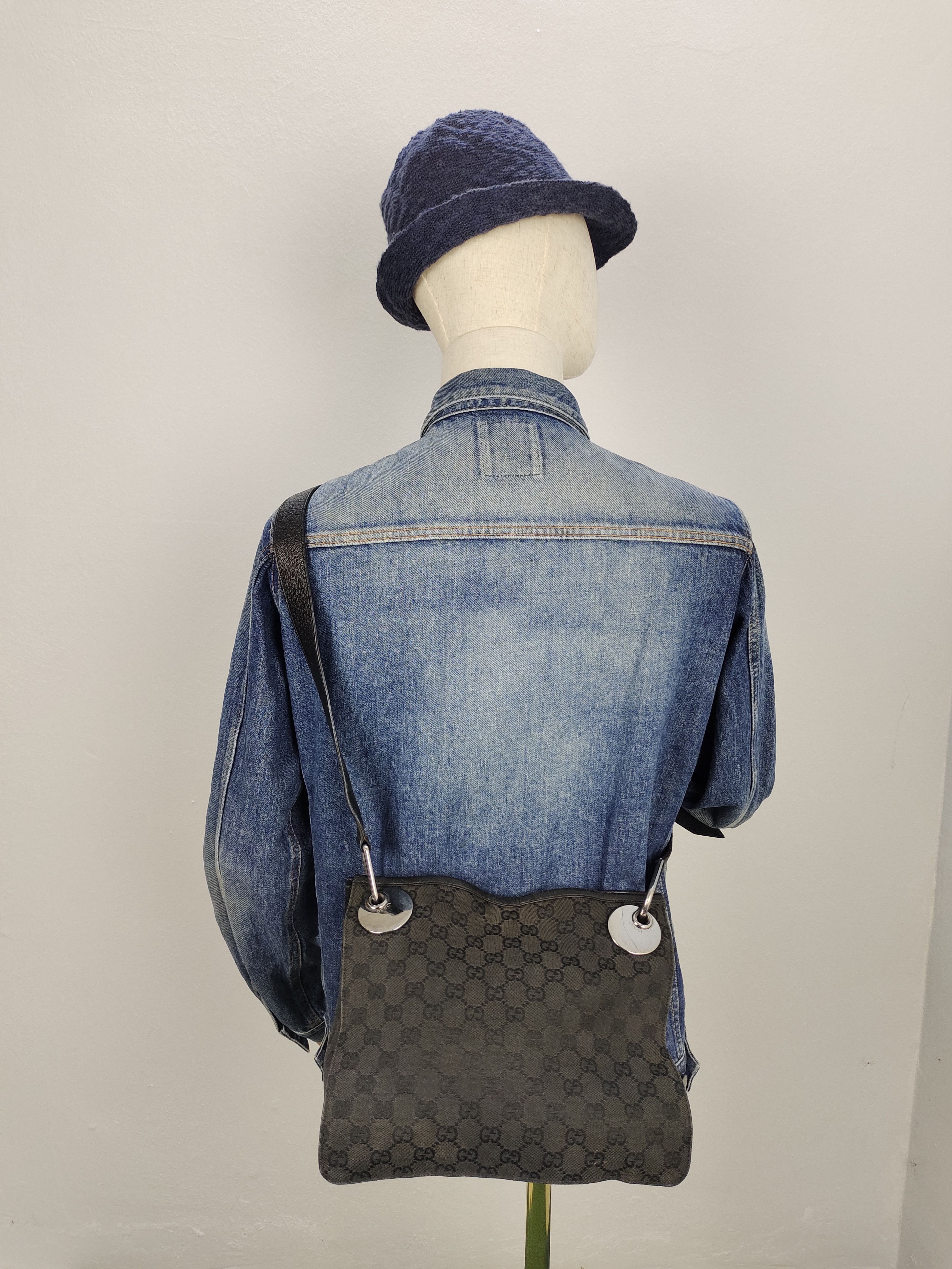 Gucci Authentic Gucci GG Crossbody Sling Bag Size ONE SIZE - 2 Thumbnail