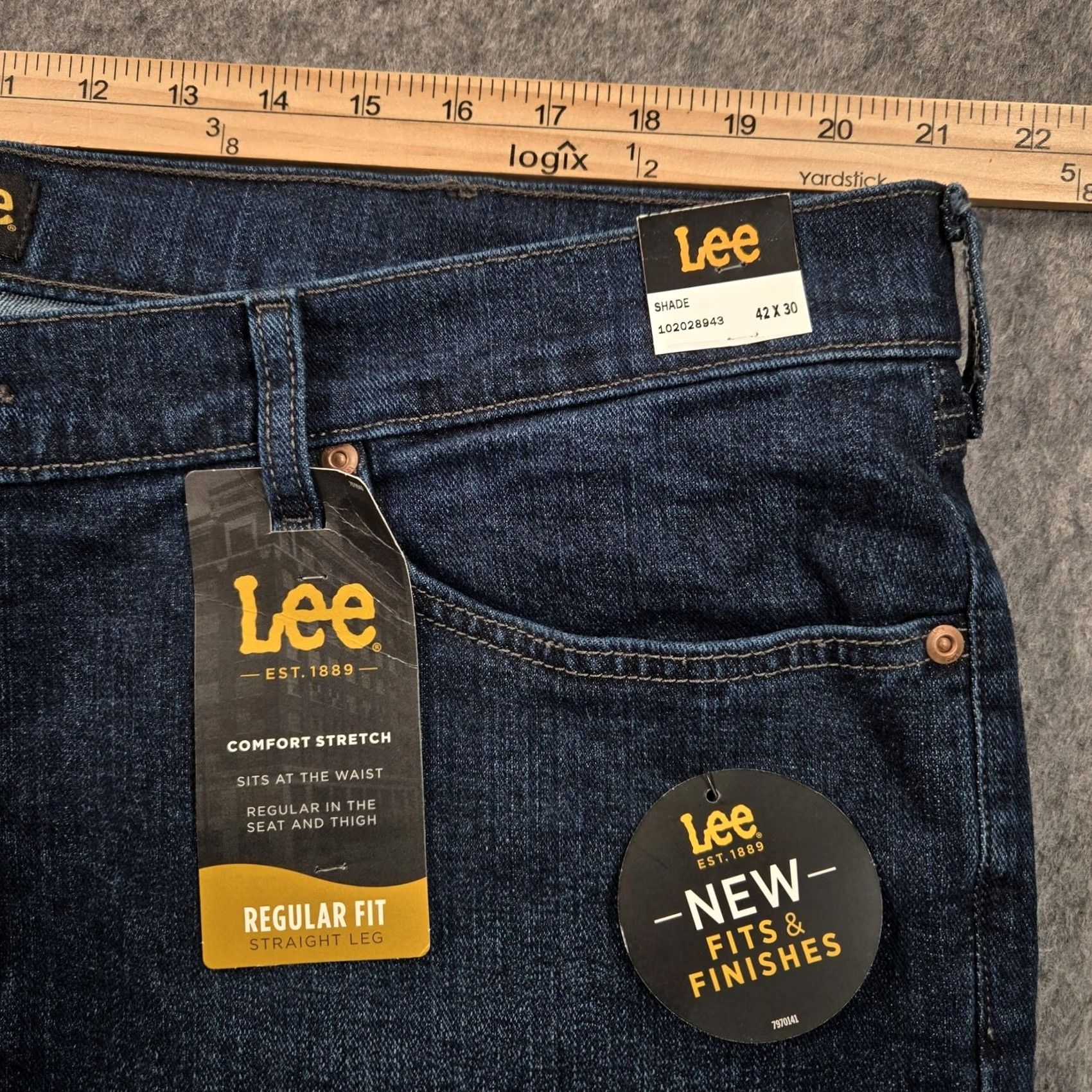 Lee Lee Regular Fit Straight Leg Jeans Mens 42x30 Blue Medium Wash Stretch Denim Size US 42 / EU 58 - 4 Thumbnail