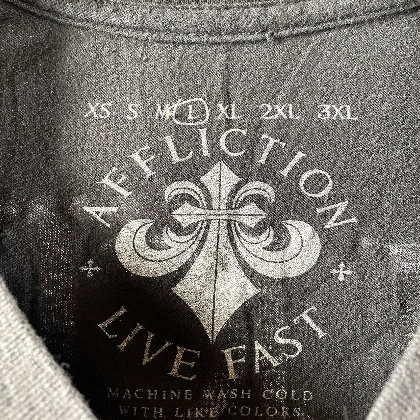 Affliction Affliction Shirt Mens Large Skull Flying Short Sleeve Y2K V Neck Shirt Size US L / EU 52-54 / 3 - 2 Thumbnail