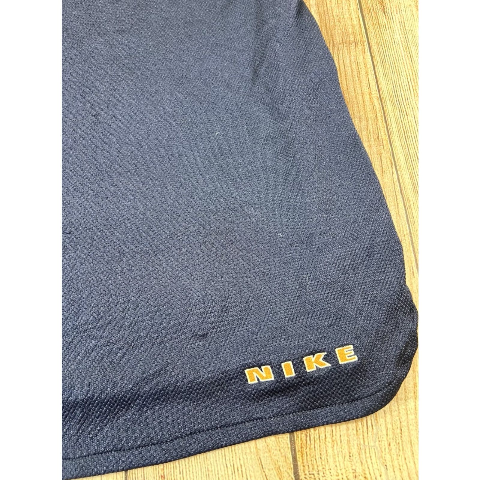 Nike VINTAGE Nike Basketball Jersey Shirt Men Navy Blue Yellow M Blue Nike Jersey Tank Athletic Vintage Size US M / EU 48-50 / 2 - 8 Thumbnail