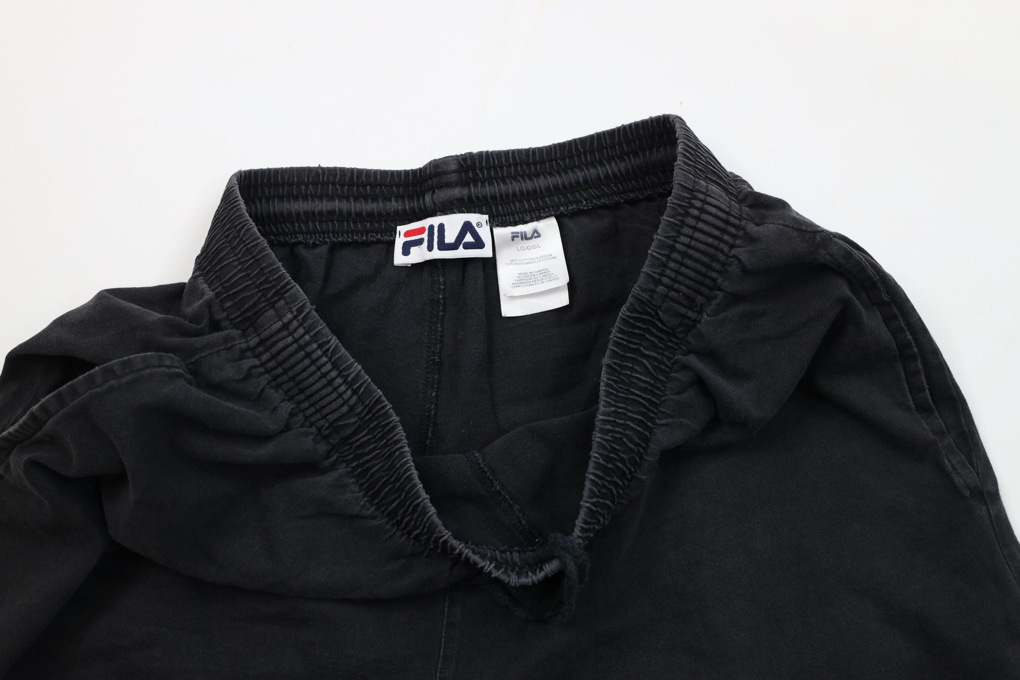 Fila Vintage 90s Fila Spell Out Above Knee Shorts Black Cotton Size US 34 / EU 50 - 8 Thumbnail