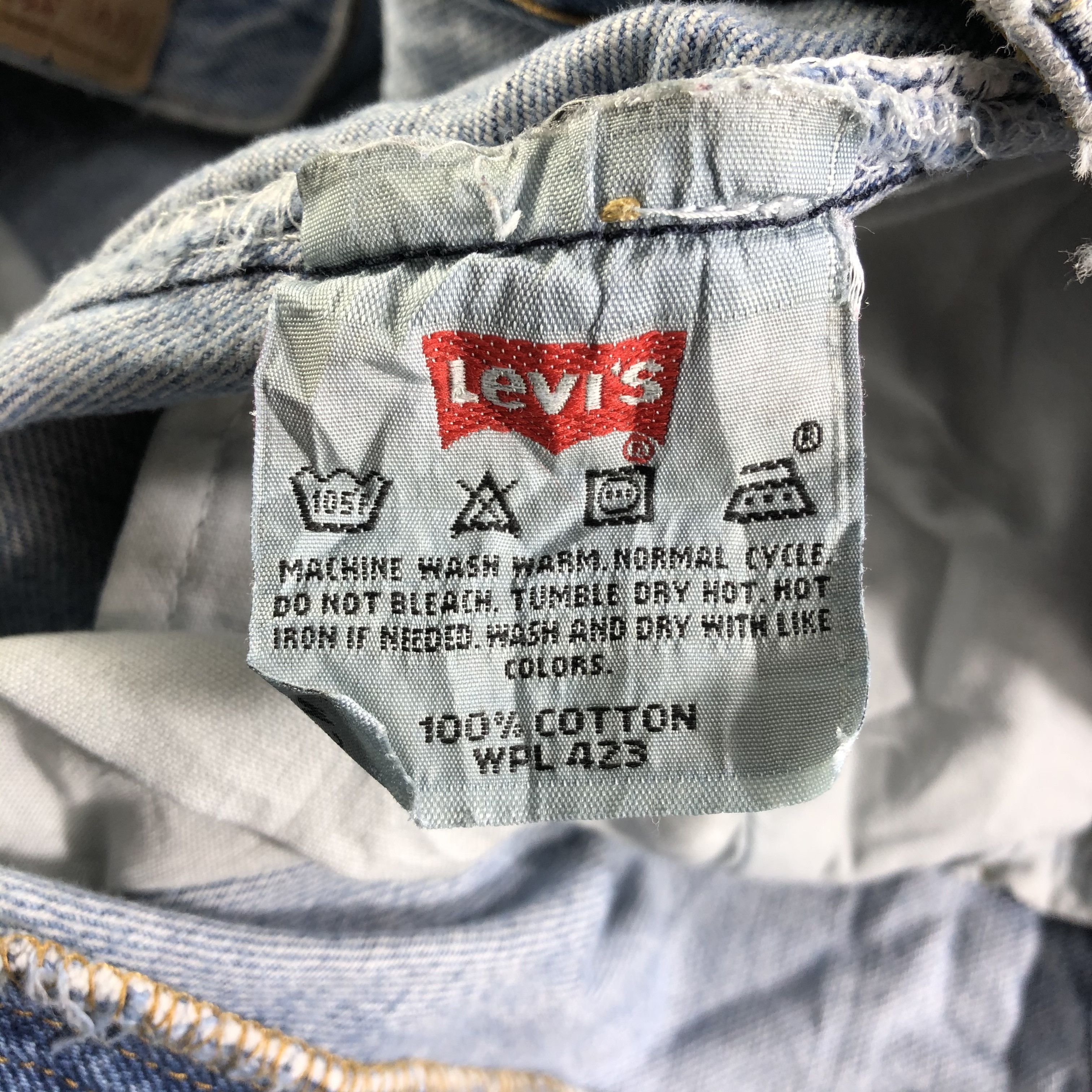 Levi's Vintage 90s Blue Wash Levis 501 Jeans-J4191 Size US 36 / EU 52 - 12 Thumbnail