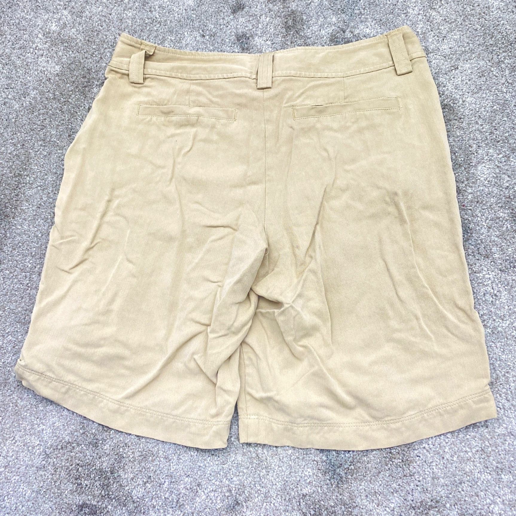 Tommy Bahama Tommy Bahama Silk Shorts Women Size 2 Beige 100% Silk Beach, Golf, Walking Chino Flat Front Button Front Women Mens Girls Size 26" / US 2 / IT 38 - 5 Thumbnail