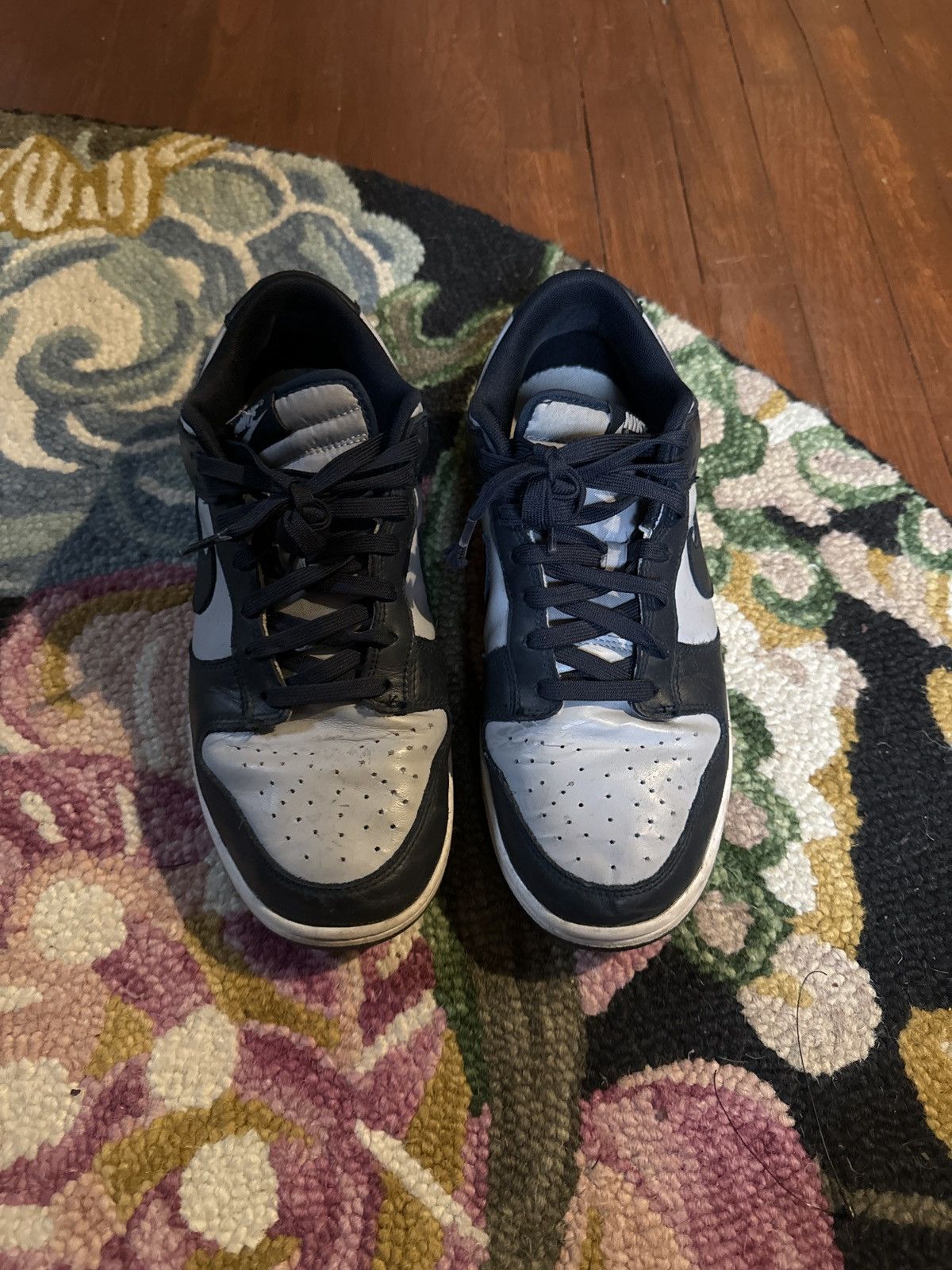 Nike Nike Georgetown SB Dunk Size US 10 / EU 43 - 2 Thumbnail