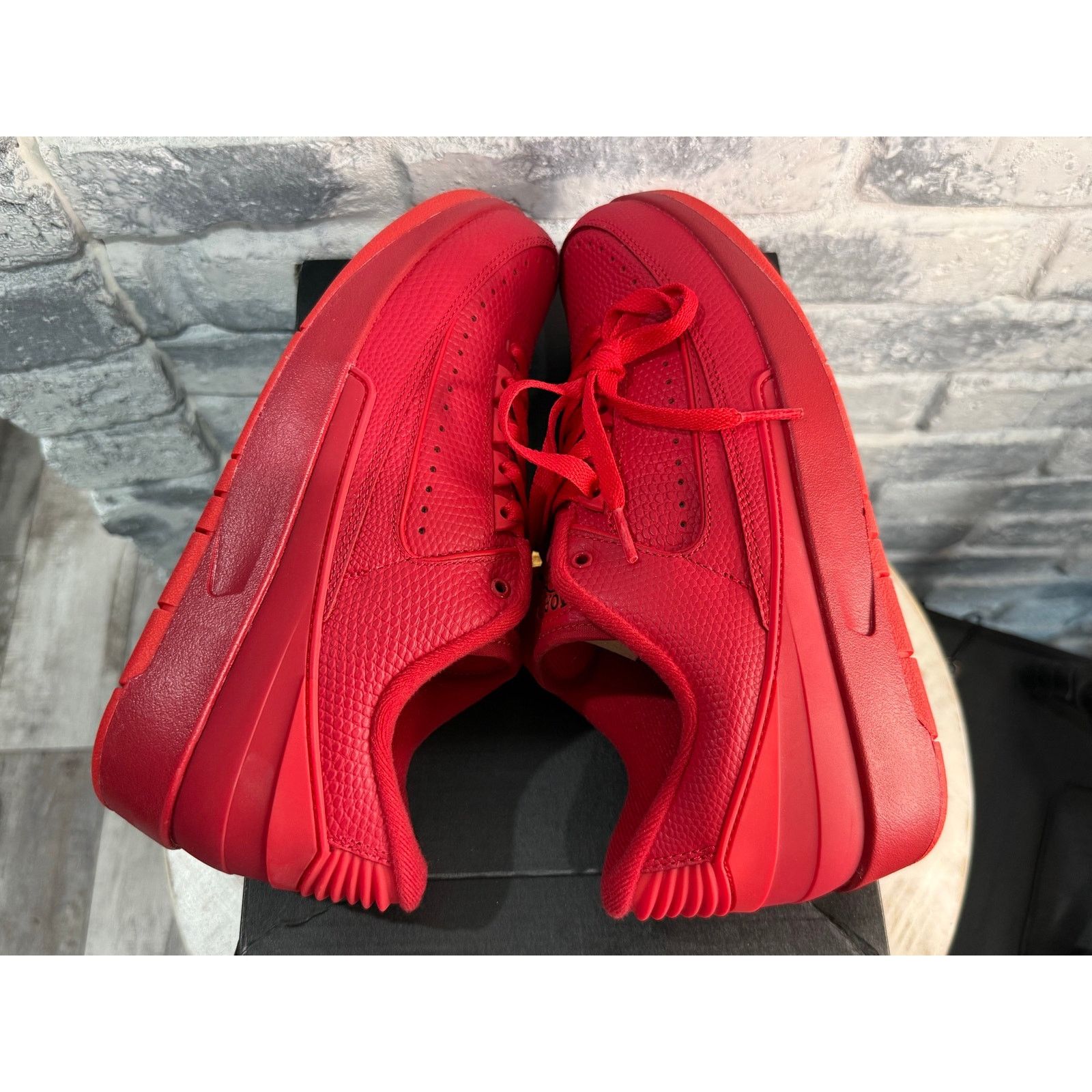 Jordan Brand Jordan 2 Retro Low Gym Red Size 7.5 832819-606 Rare Sneaker Size US 7.5 / EU 40-41 - 5 Thumbnail