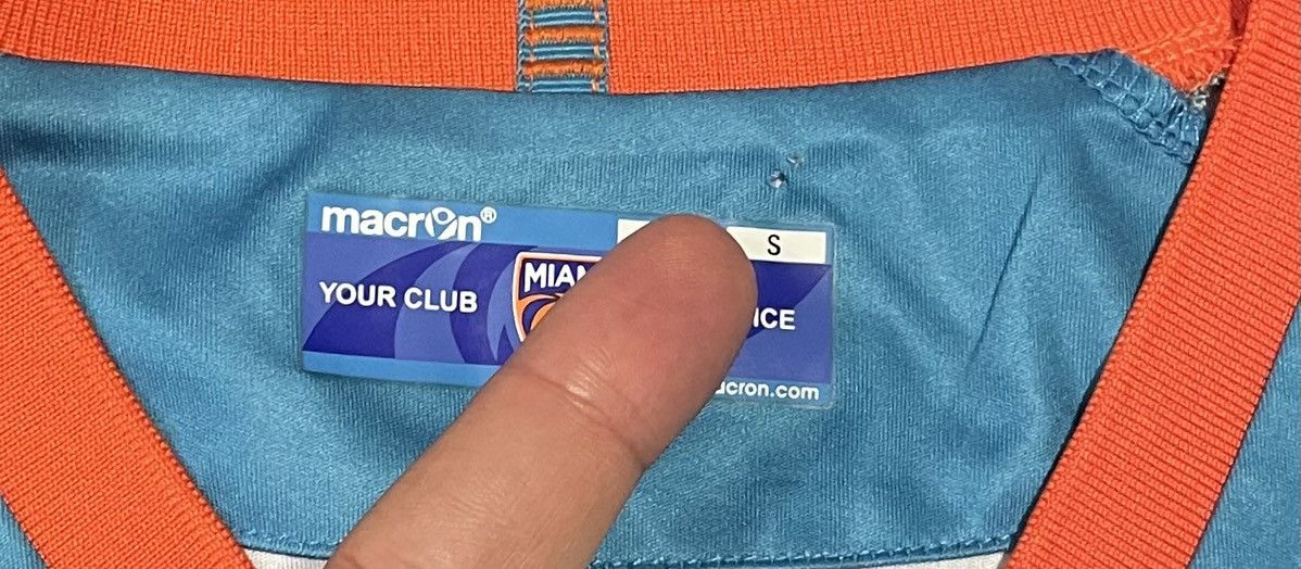 Macron Macron 2018/19 Miami FC Authentic Soccer Jersey Men’s Small Size US S / EU 44-46 / 1 - 7 Thumbnail