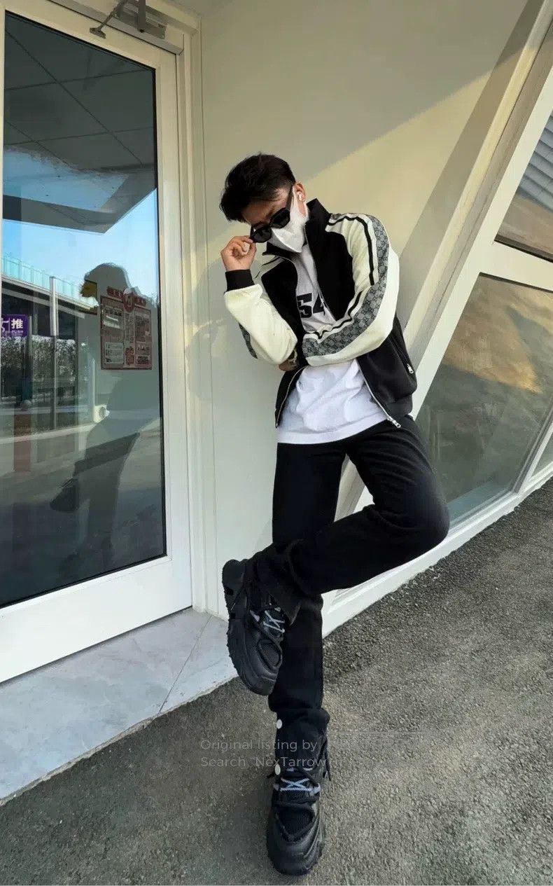 Gucci Gucci Black stitched jacket Size US S / EU 44-46 / 1 - 7 Thumbnail