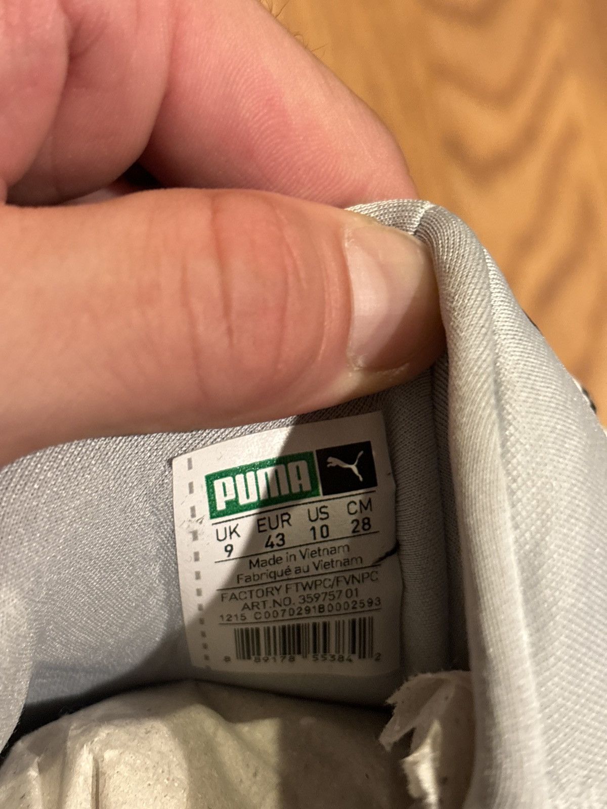 Alexander McQueen × McQ Alexander McQueen × Puma Puma Alexander McQueen mcq white reflective sneaker size 10 Size US 10 / EU 43 - 10 Thumbnail