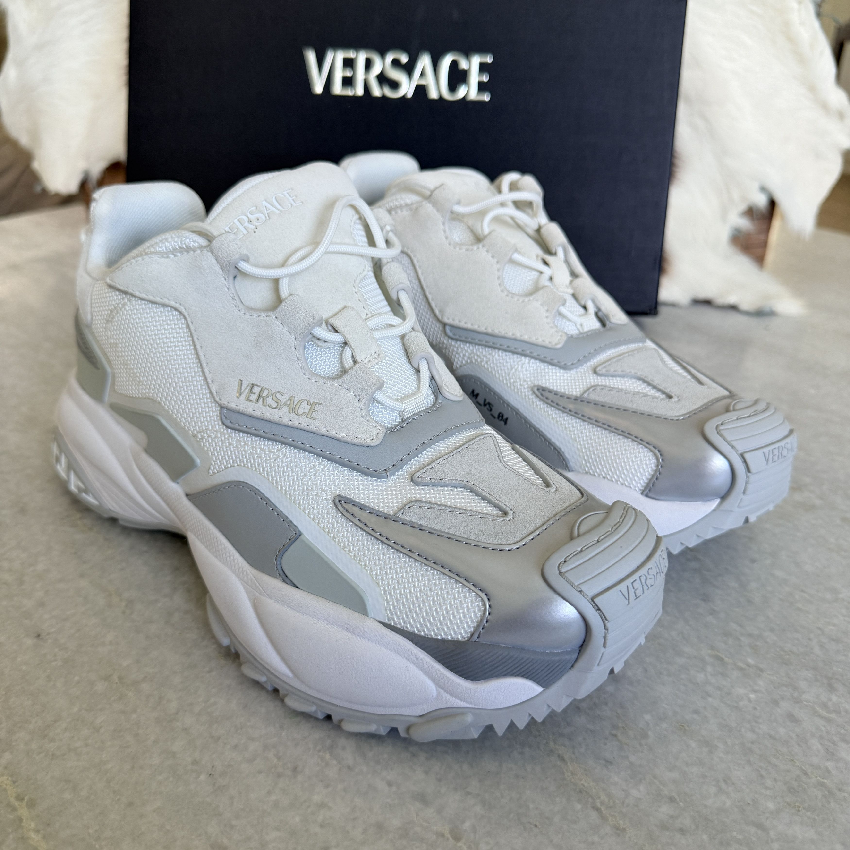 Versace Versace 1016306 Men's Shoes Sneaker Mercury M_VS_04, size 41 Size US 8 / EU 41 - 4 Thumbnail