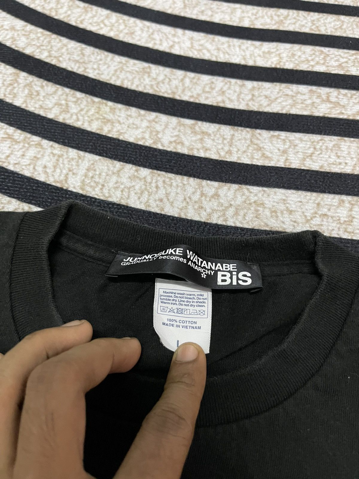 Japanese Brand 2000s JUNNOSUKE WATANABE ANARCHY TEES RARE DESIGN Size US L / EU 52-54 / 3 - 7 Thumbnail