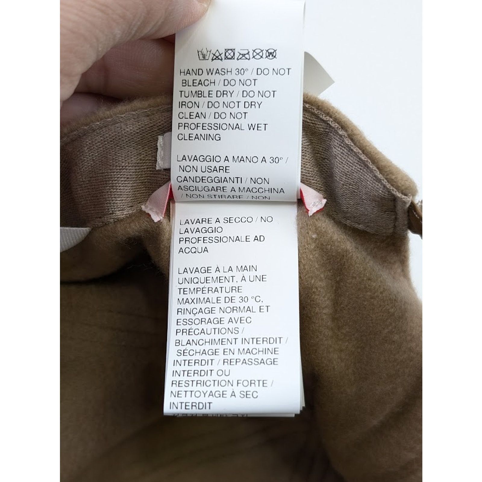 Off-White o1rshd1 Q:4 / Size: OS / Cashmere Nylon Baseball Cap / Hat Size ONE SIZE - 19 Thumbnail