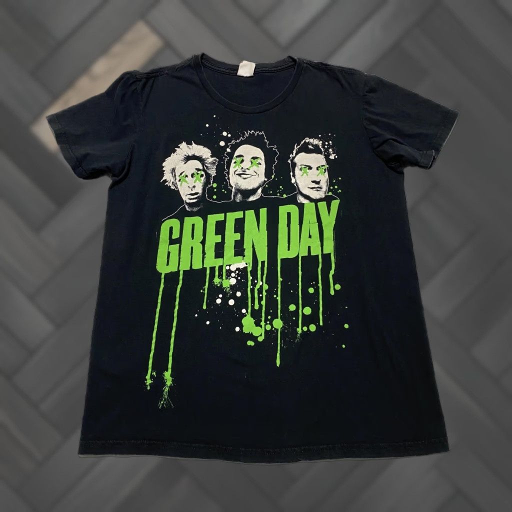 Vintage VINTAGE Green Day Shirt Mens Large Black Bay Island Sportswear Band Graphic Tee Rock Music Bay Island Size US L / EU 52-54 / 3 - 1 Thumbnail