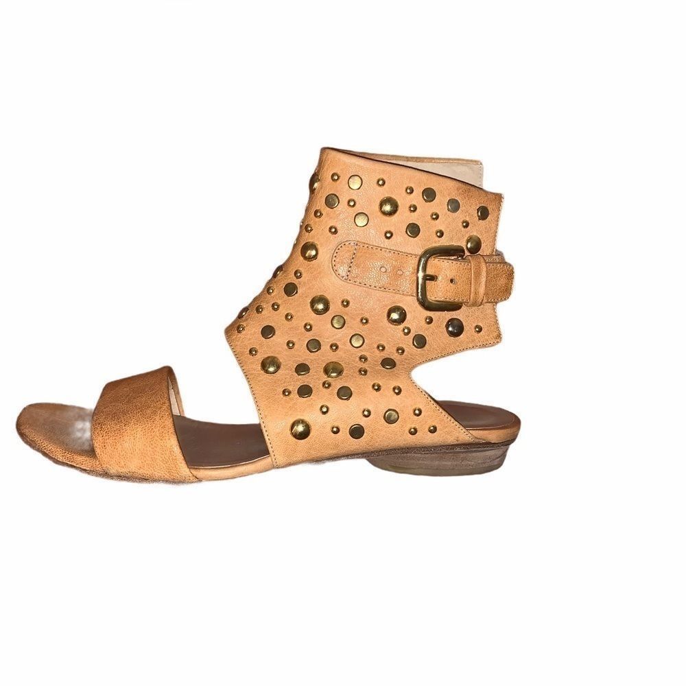 Stuart Weitzman Studded ankle cuff sandals Stuart Weitzman Size US 6.5 / IT 36.5 - 10 Thumbnail