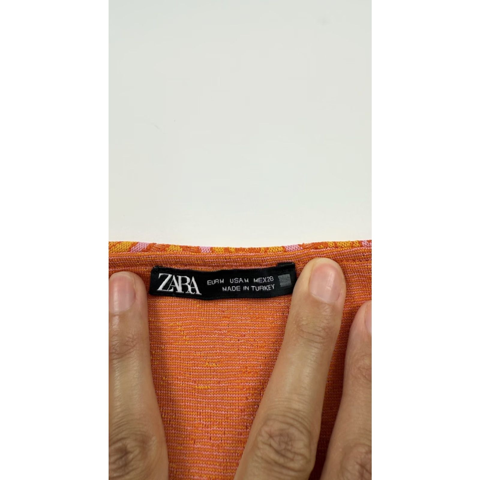 Zara Zara Crop Top Womens Medium Orange Paisley Sleeveless Boho Summer Ruffle V-Neck Size M / US 6-8 / IT 42-44 - 2 Thumbnail