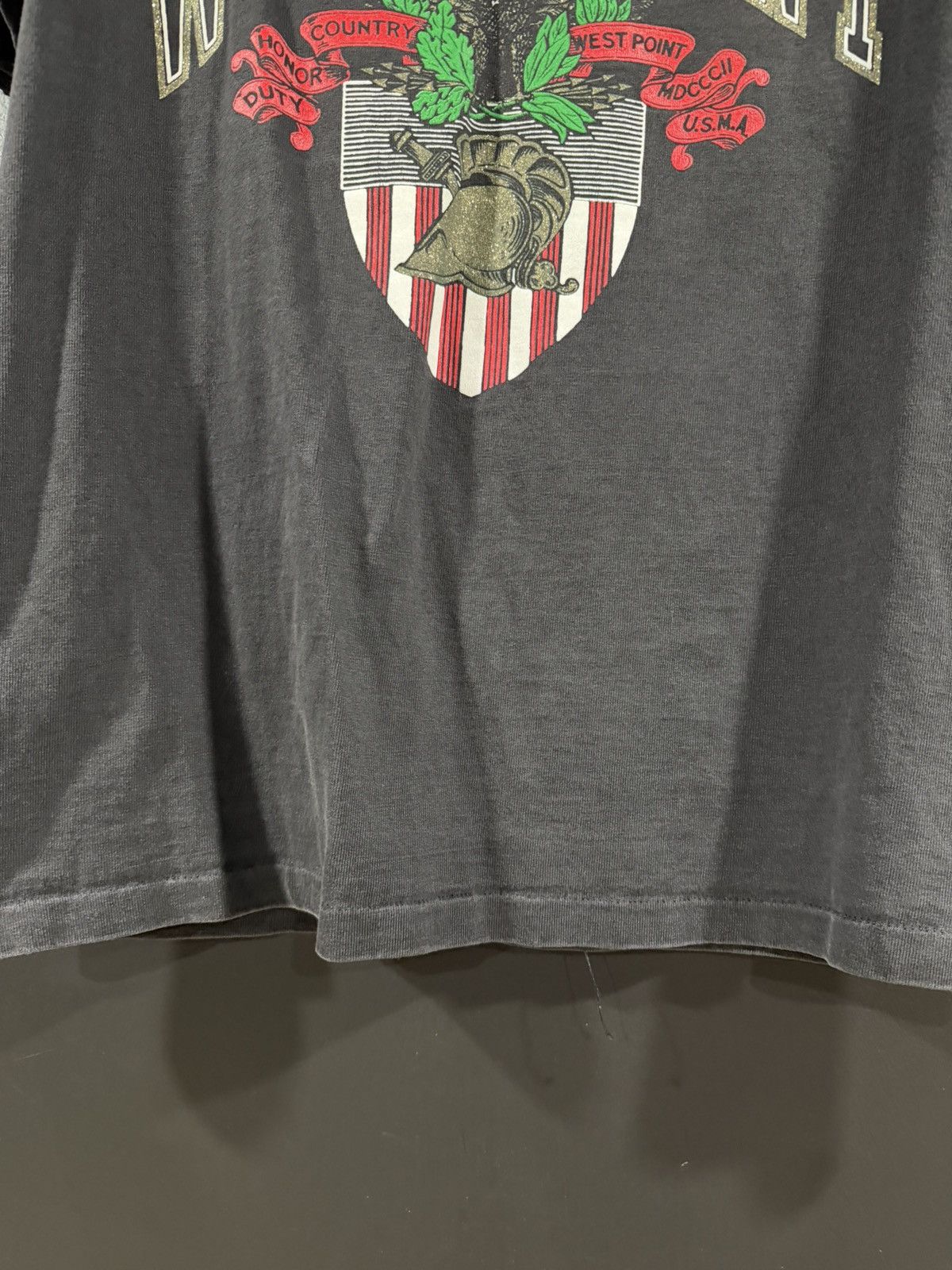 Vintage 1990s Vintage West Point Single Stitch Faded Military Tee M Size US M / EU 48-50 / 2 - 4 Thumbnail