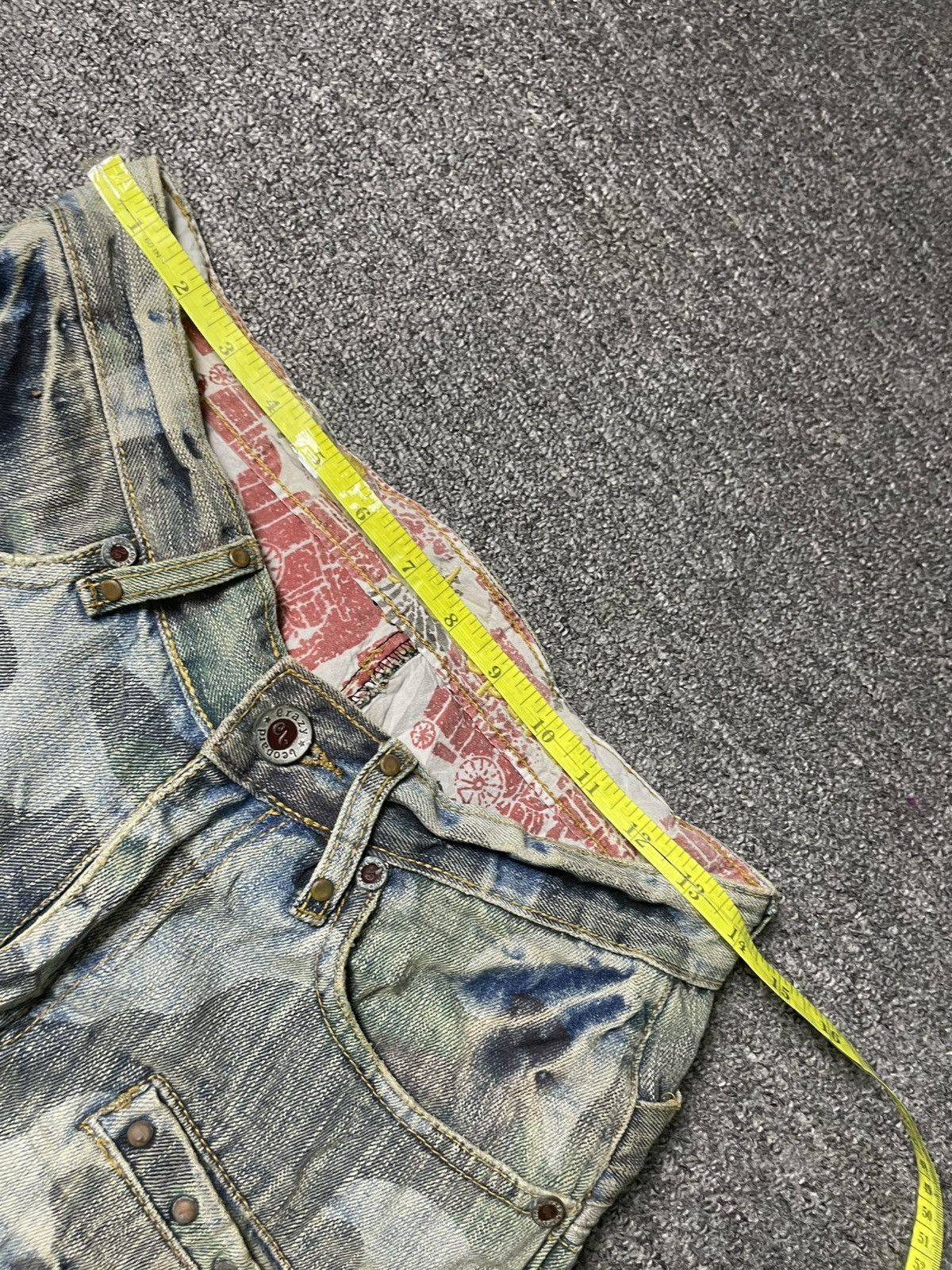 Japanese Brand × Vintage Vintage CRAZY LEOPARD Denim Shorts (95) Size US 28 / EU 44 - 6 Thumbnail
