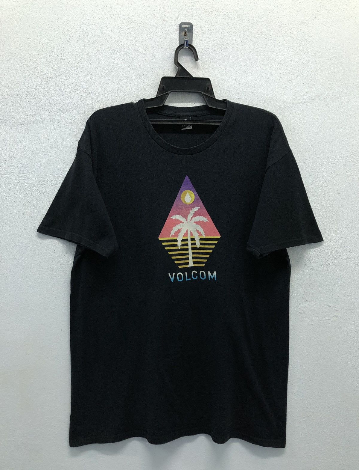 Volcom Vintage Volcom T-Shirt Size US L / EU 52-54 / 3 - 1 Thumbnail