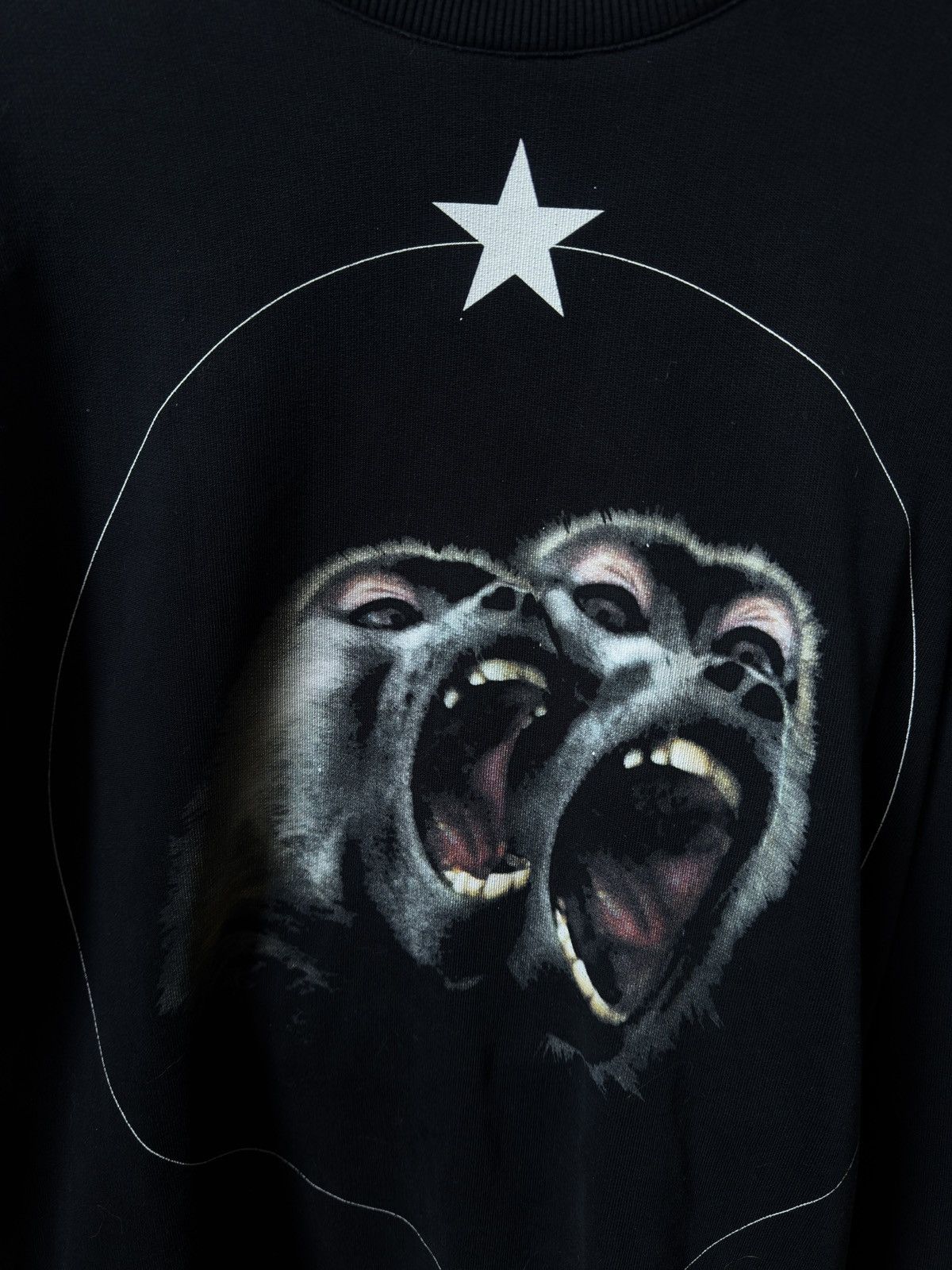 Givenchy GIVENCHY Monkey Brothers jersey sweatshirt Size US L / EU 52-54 / 3 - 2 Thumbnail
