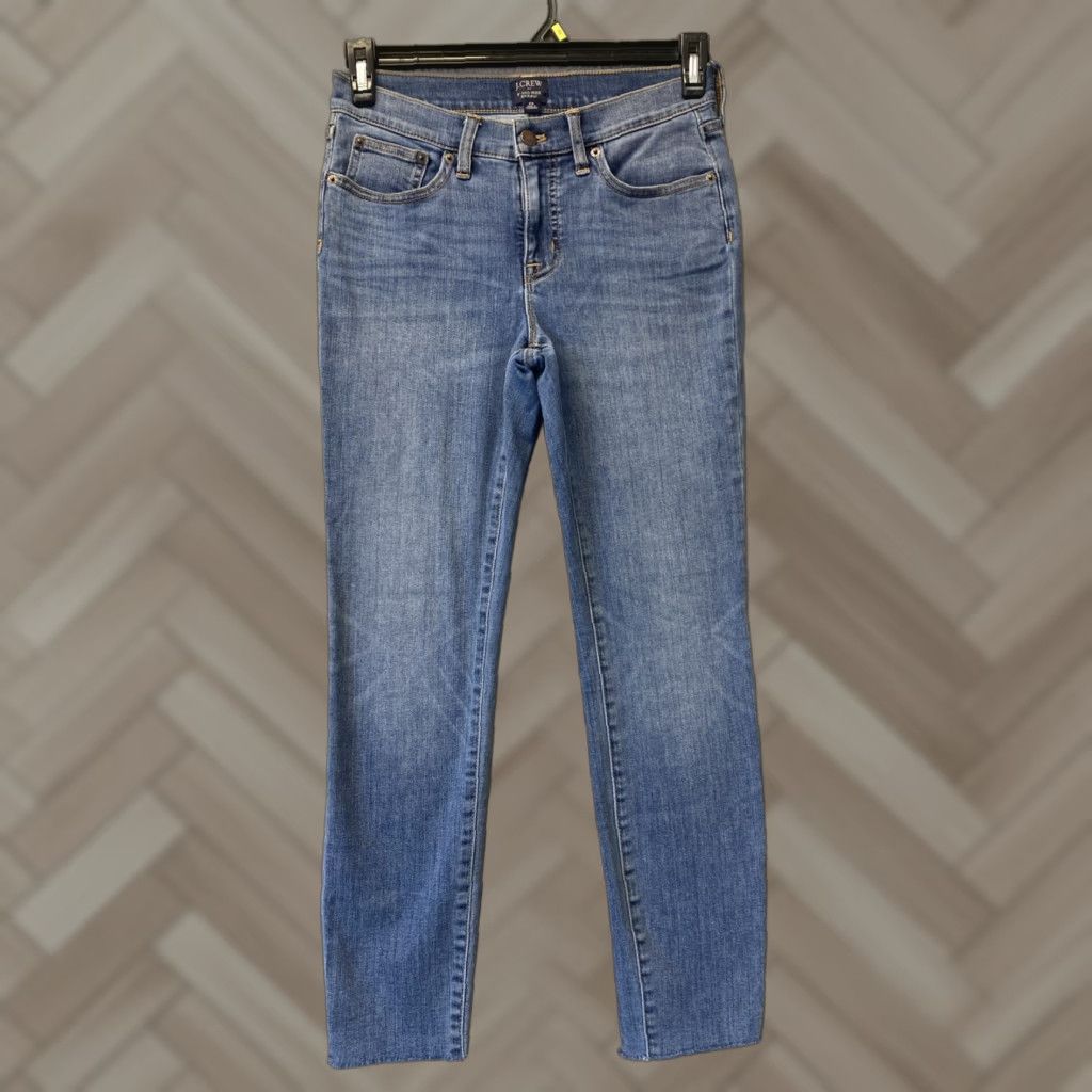 J.Crew J.Crew Jeans Women Size 8 Denim 28x25 Blue High Rise Regular Wash Slim Womens Size 28" / US 6 / IT 42 - 1 Thumbnail