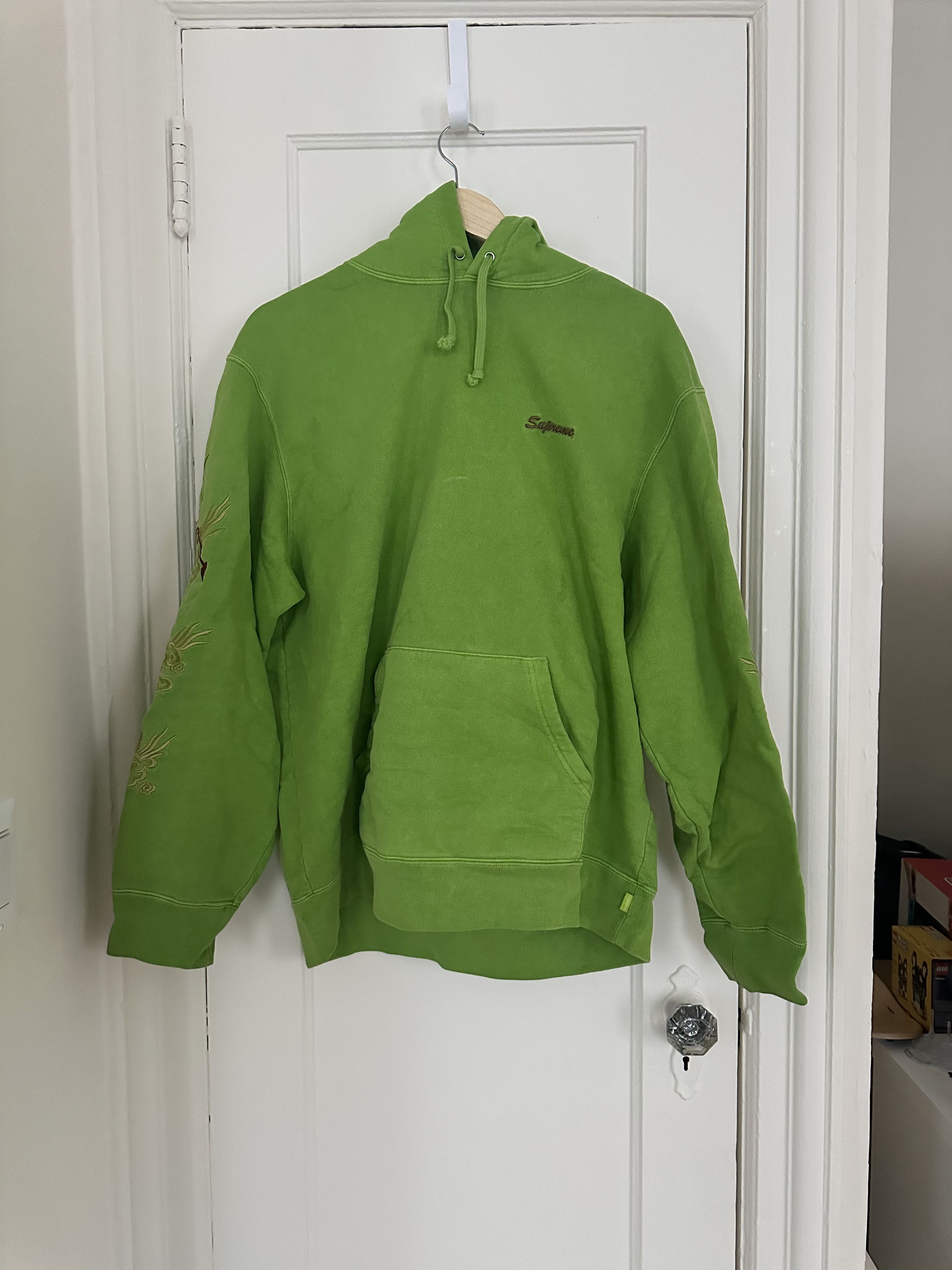 Supreme Supreme Hoodie Neon Green Size US L / EU 52-54 / 3 - 1 Thumbnail