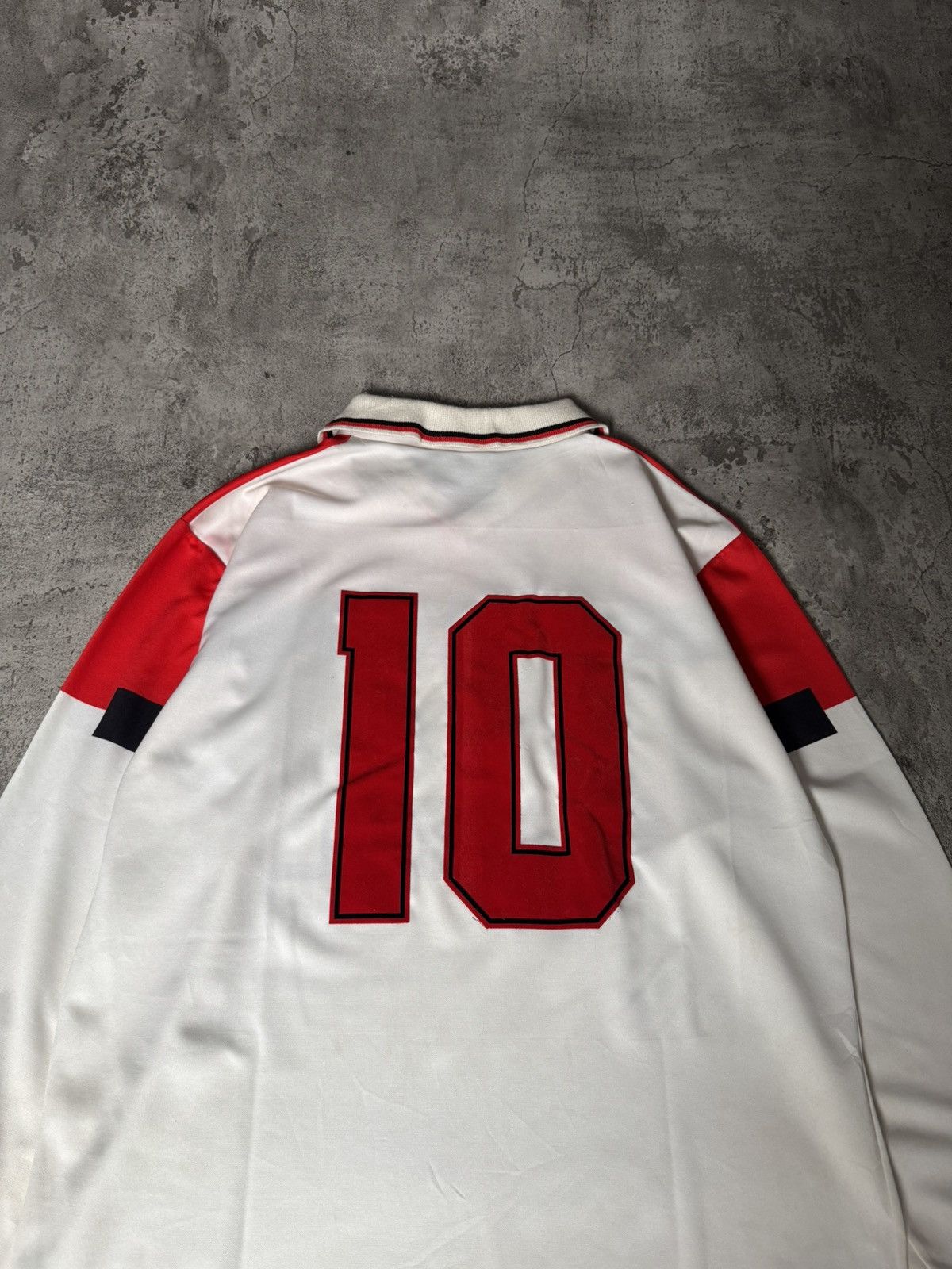 Lotto Sport VINTAGE 1994-1995 AC MILAN AWAY LONG SLEEVE JERSEY SHIRT Size US M / EU 48-50 / 2 - 5 Thumbnail
