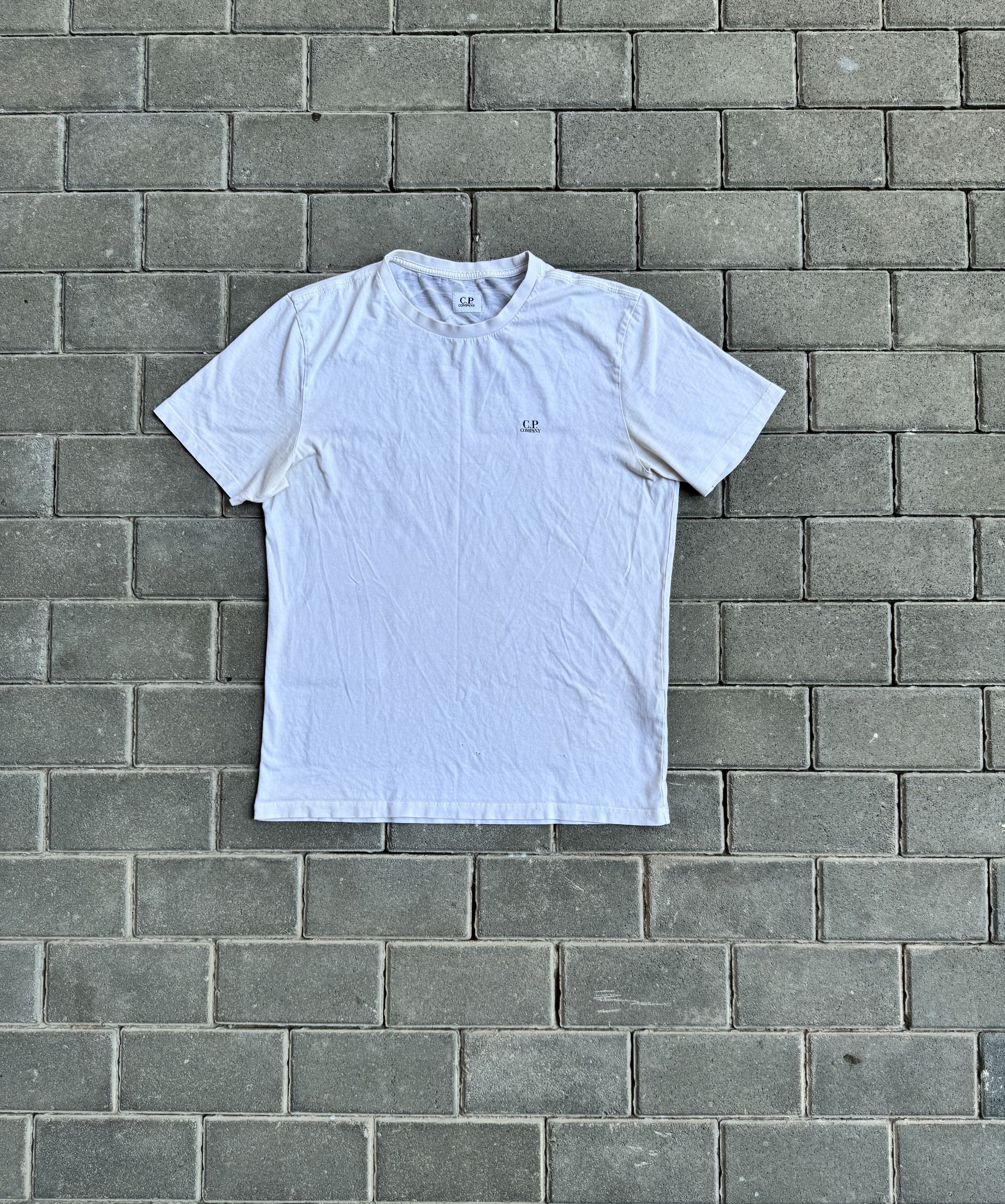 C.P. Company C.P Company White T-Shirt Mens Lens Back Print Size US M / EU 48-50 / 2 - 1 Thumbnail