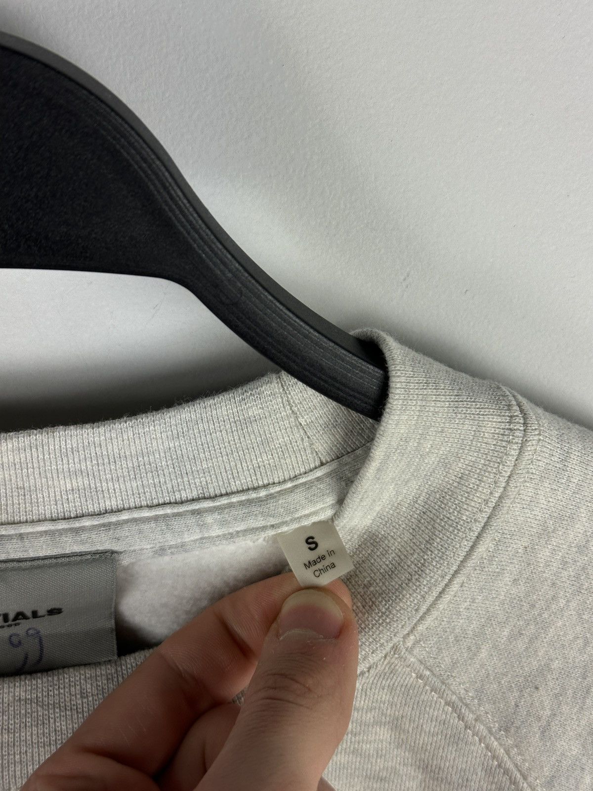 Essentials × Fear of God FOG Essentials Oversize Sweatshirt Reflective Logo Size US S / EU 44-46 / 1 - 6 Thumbnail