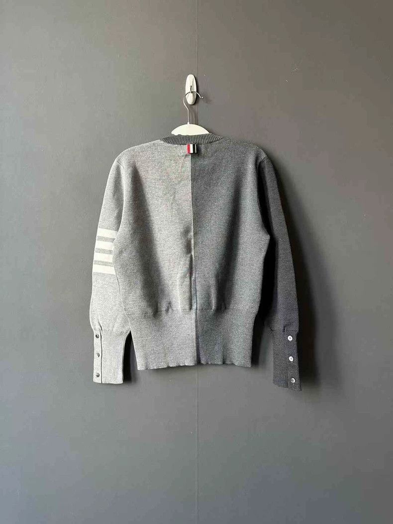 Thom Browne Thom BrowneGray stitching wool sweater 2503-Nextarrow Size US S / EU 44-46 / 1 - 2 Thumbnail