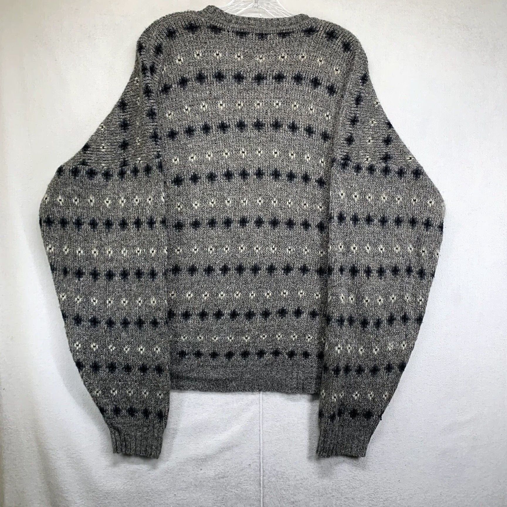 Vintage VINTAGE David Taylor Sweater Shirt Mens XL Gray Geometric Knit Crew Neck USA 90s Bohemian Retro Pullover Mens Seasonal Fall Winter Size US XL / EU 56 / 4 - 2 Thumbnail