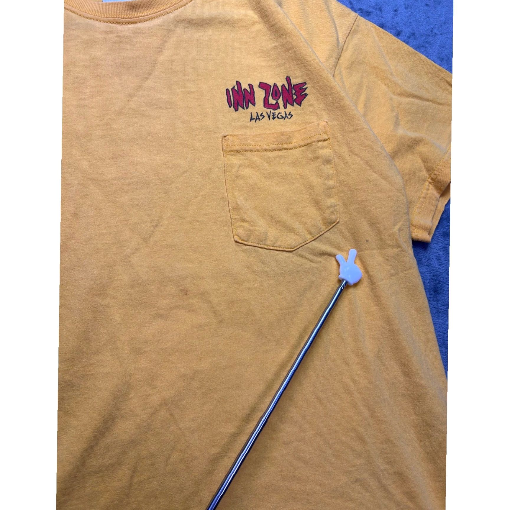 Gildan VINTAGE Las Vegas You Miss 100% Of The Shots You Don't Take T Shirt Large Casino Tee Men L Yellow Graphic Print 90s Dad Money Classic Size US L / EU 52-54 / 3 - 7 Thumbnail
