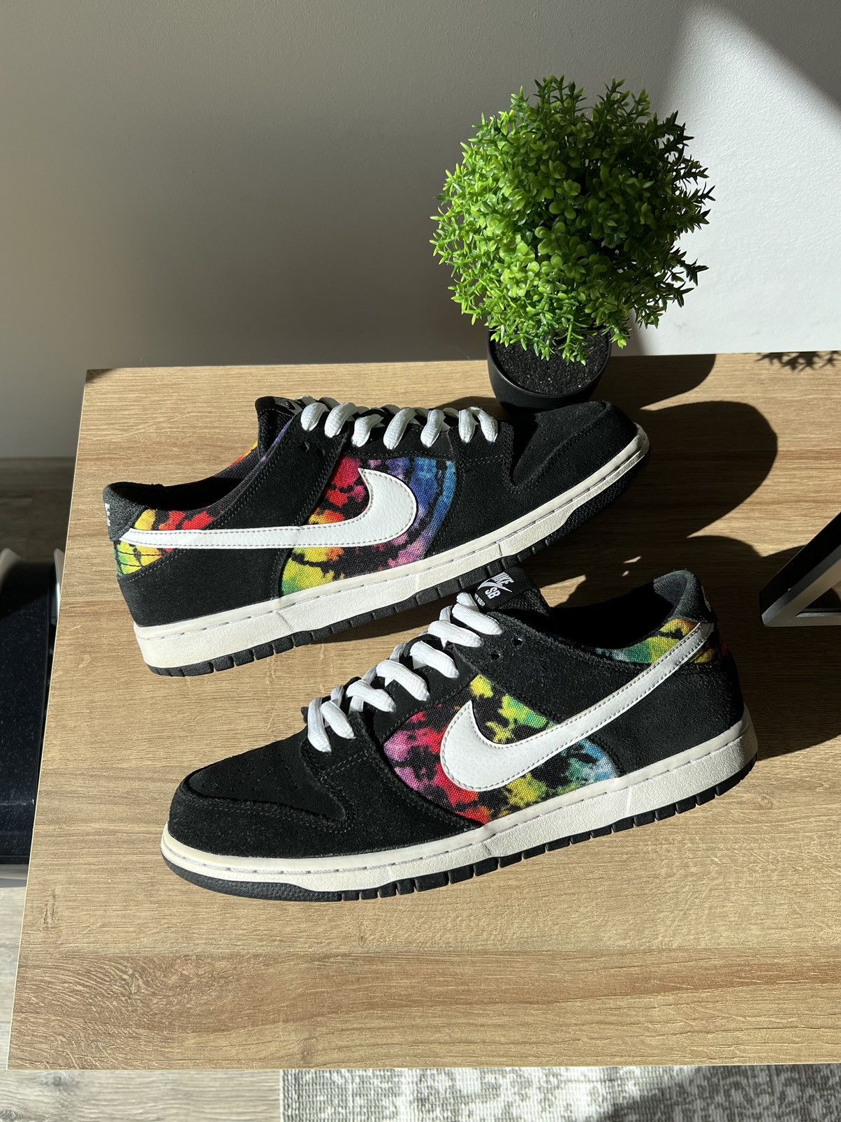 Nike SB Dunk Low 'Ishod Wair Tie Dye' 819674-019 (10 US 44)