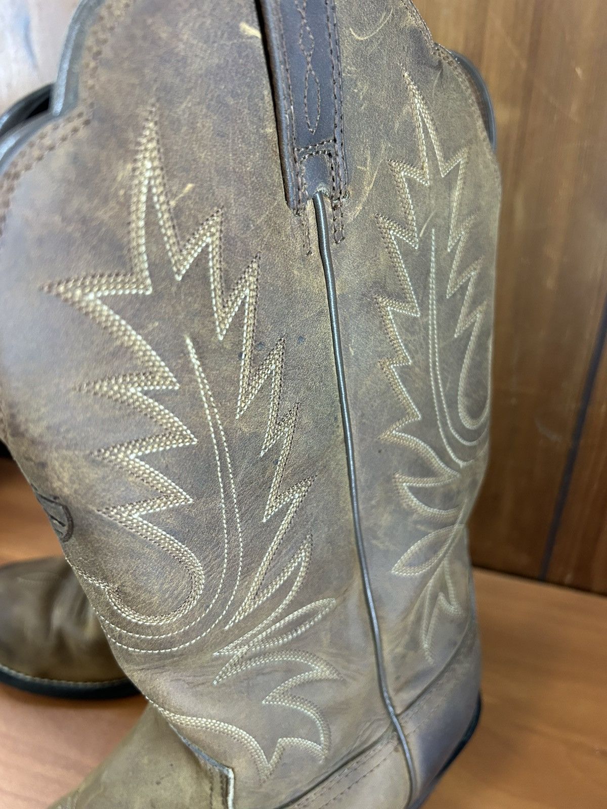 Ariat Ariat Women’s Heritage Cowboy Boots Leather Sz 9.5 B Round Size US 9.5 / IT 39.5 - 2 Thumbnail