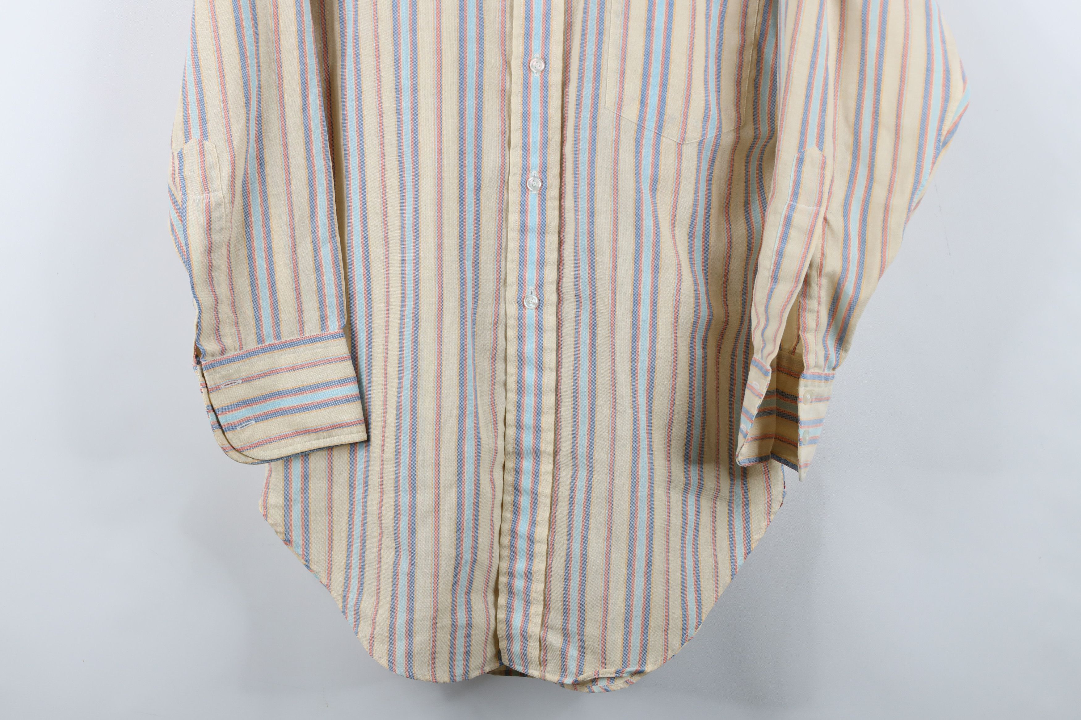 Vintage Vintage 60s Lewis & Thos Saltz Washington Button Shirt Size US M / EU 48-50 / 2 - 3 Thumbnail