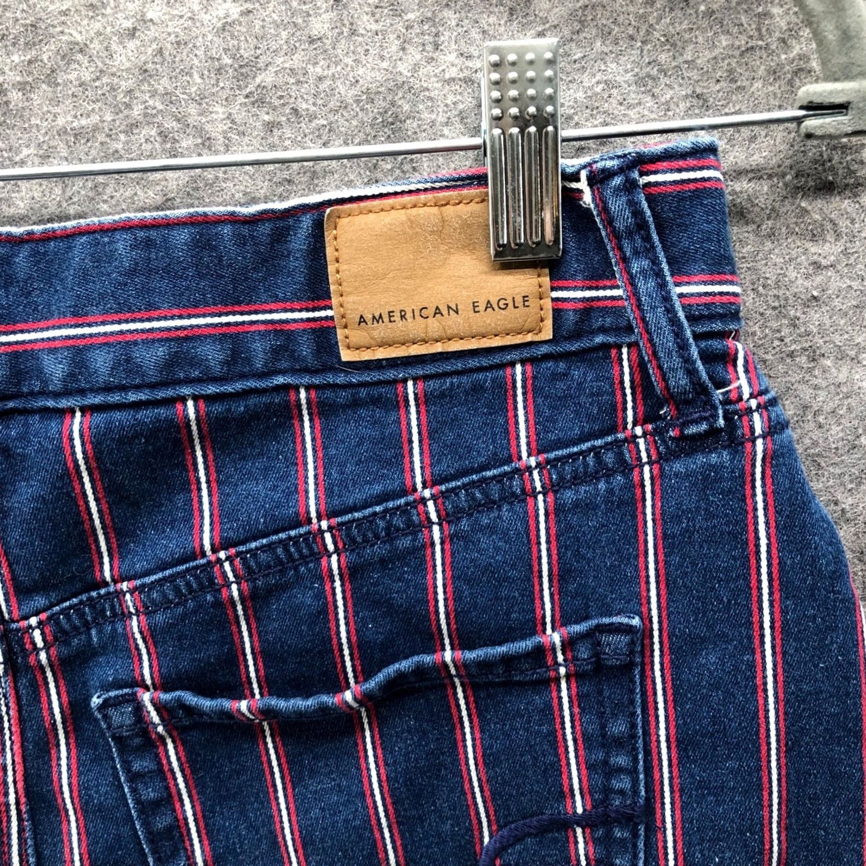 Vintage VINTAGE American Eagle Hi-Rise Mini Skirt Womens 4 Long Blue Red Striped Frayed Size 27" / US 4 / IT 40 - 3 Thumbnail