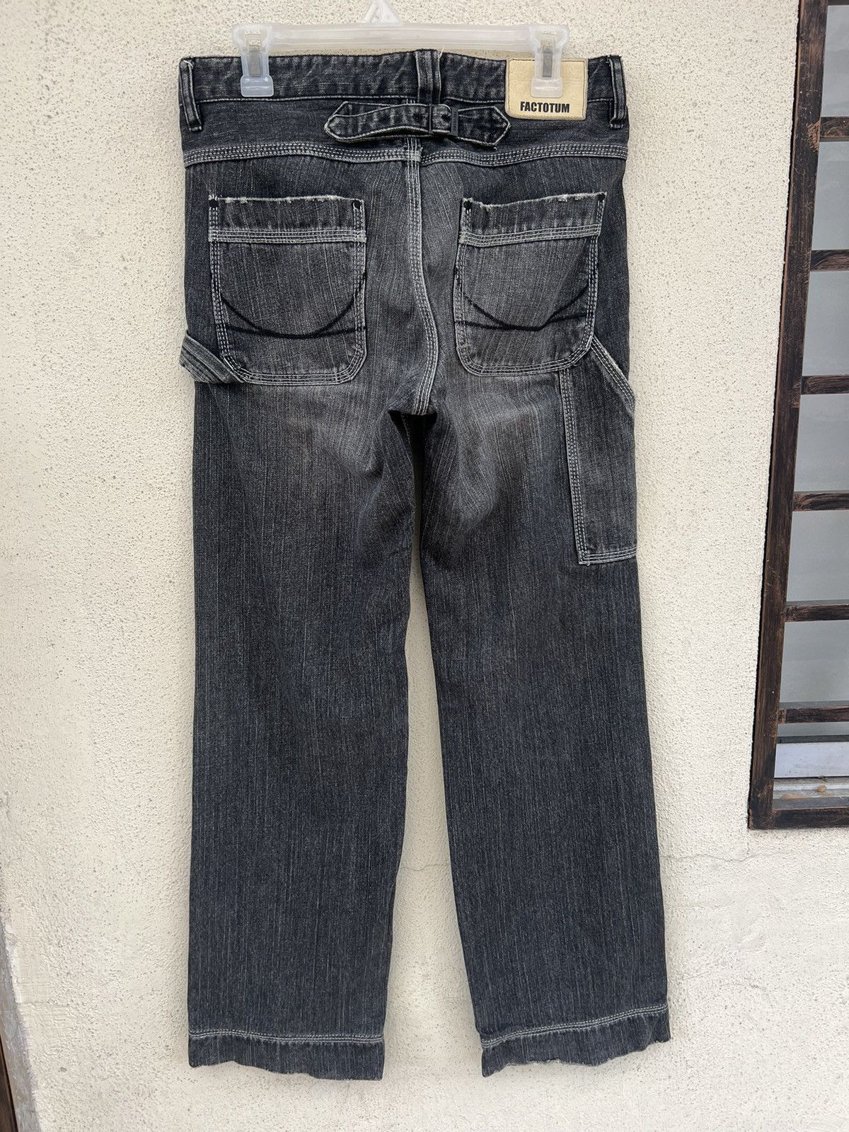 FACTOTUM Vintage Factotum Japan Distressed Fade Denim Work Pant Size US 30 / EU 46 - 16 Thumbnail