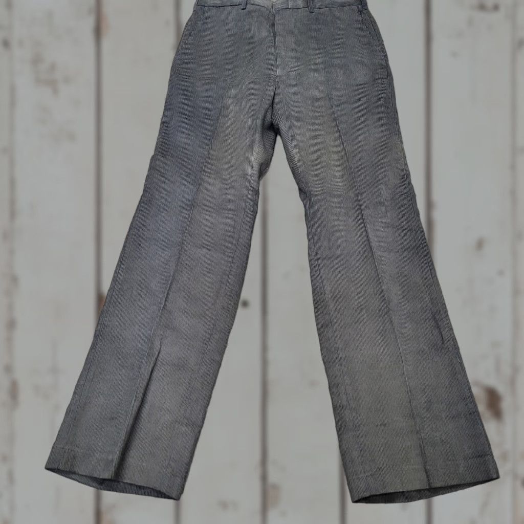 Haggar VINTAGE? No, use Haggar Corduroy Pants Men's 34x31 Gray Casual Flat Front Lightweight Preppy Size US 34 / EU 50 - 1 Thumbnail