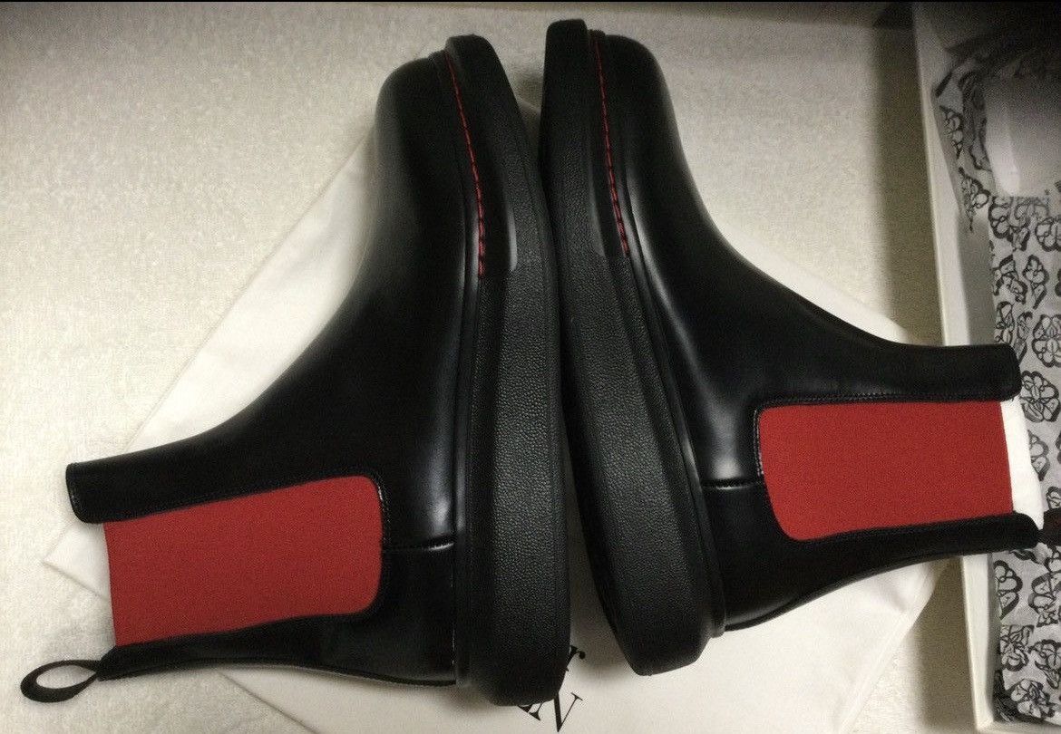 Alexander McQueen Luxury Hybrid Chelsea Boot Size US 8 / EU 41 - 14 Thumbnail