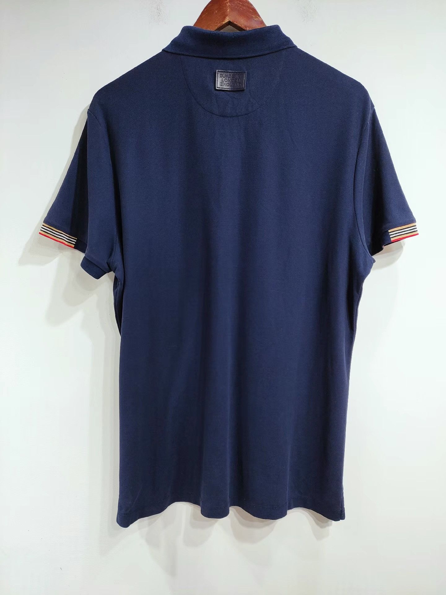 Burberry Burberry Men's Short Sleeve Top K29 Size US XL / EU 56 / 4 - 2 Thumbnail